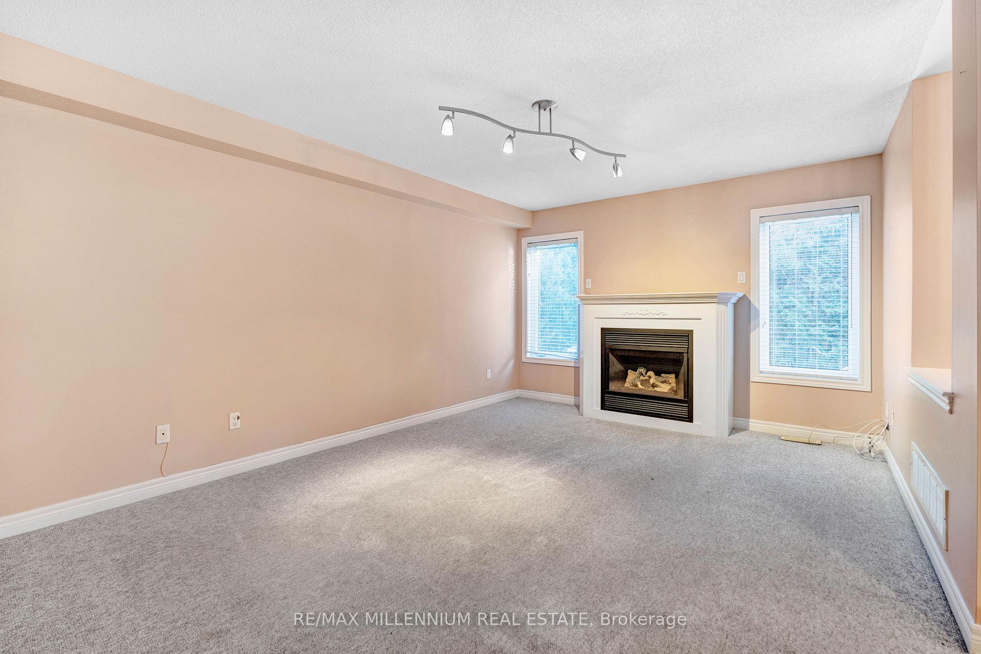 Photo 5 of Unit Upper, 737 Craighurst Court, Pickering, Amberlea — HOMEH