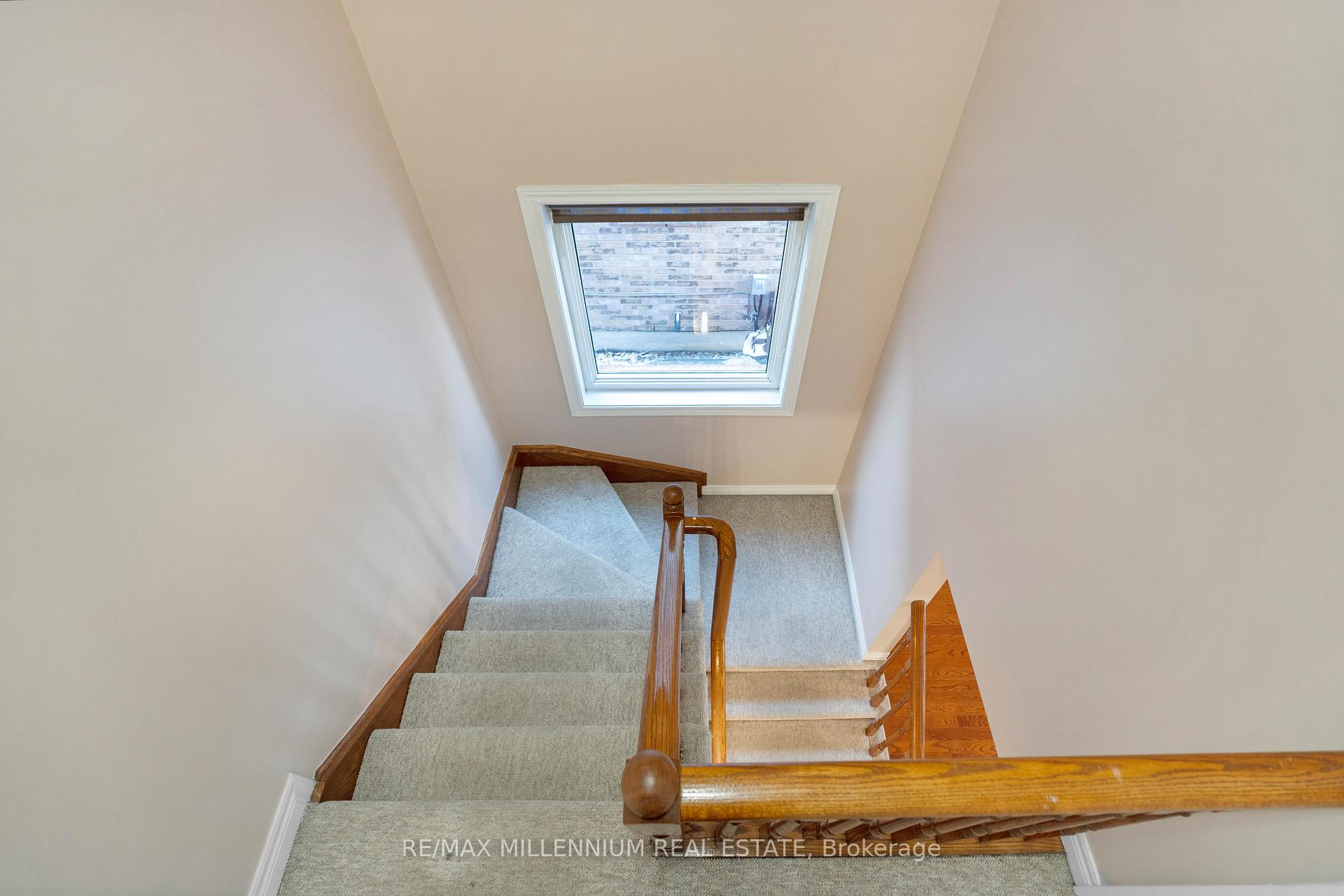 Photo 29 of Unit Upper, 737 Craighurst Court, Pickering, Amberlea — HOMEH