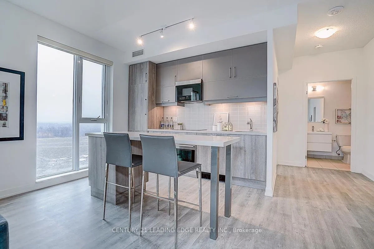 Photo 18 of Unit B904, 292 Verdale Crossing, Markham, Unionville — HOMEH