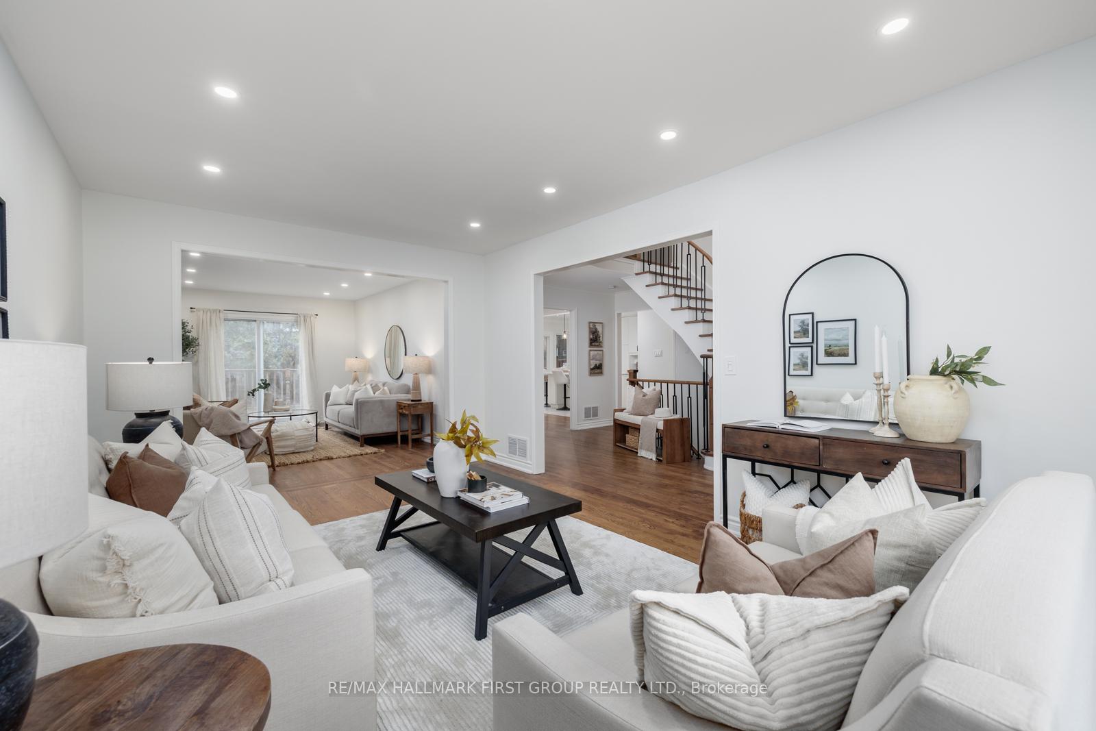 Photo 6 of 1177 Pebblestone Crescent, Pickering, Liverpool — HOMEH