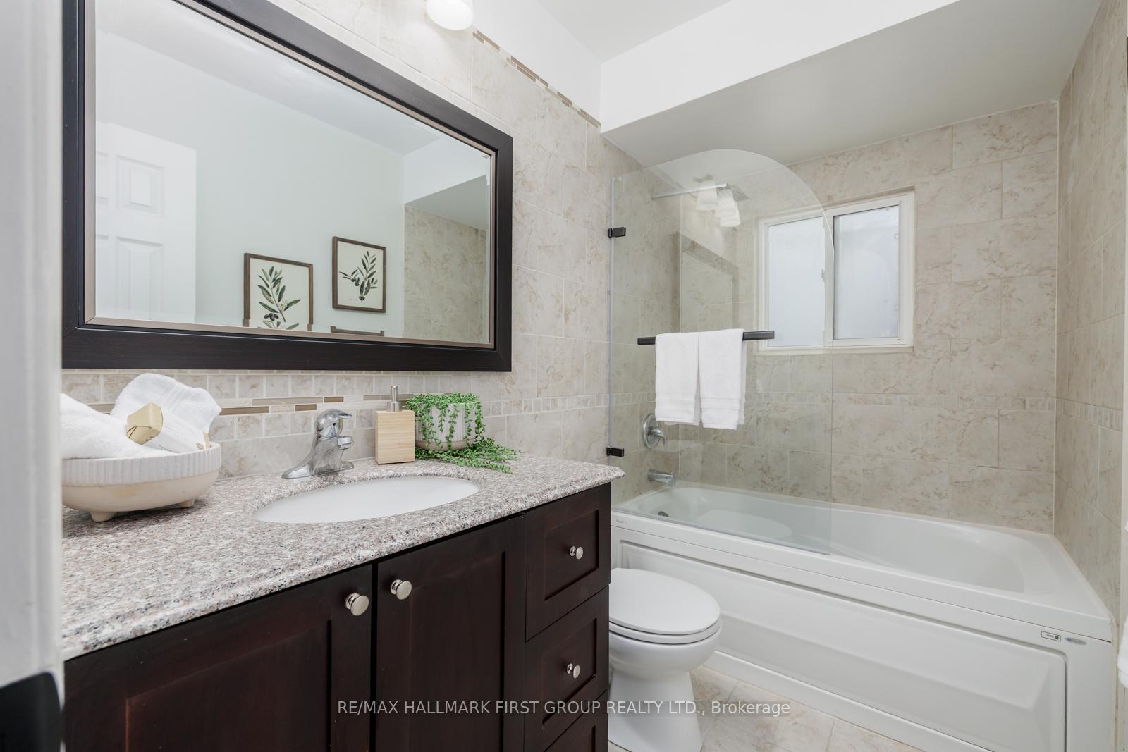 Photo 18 of 1177 Pebblestone Crescent, Pickering, Liverpool — HOMEH