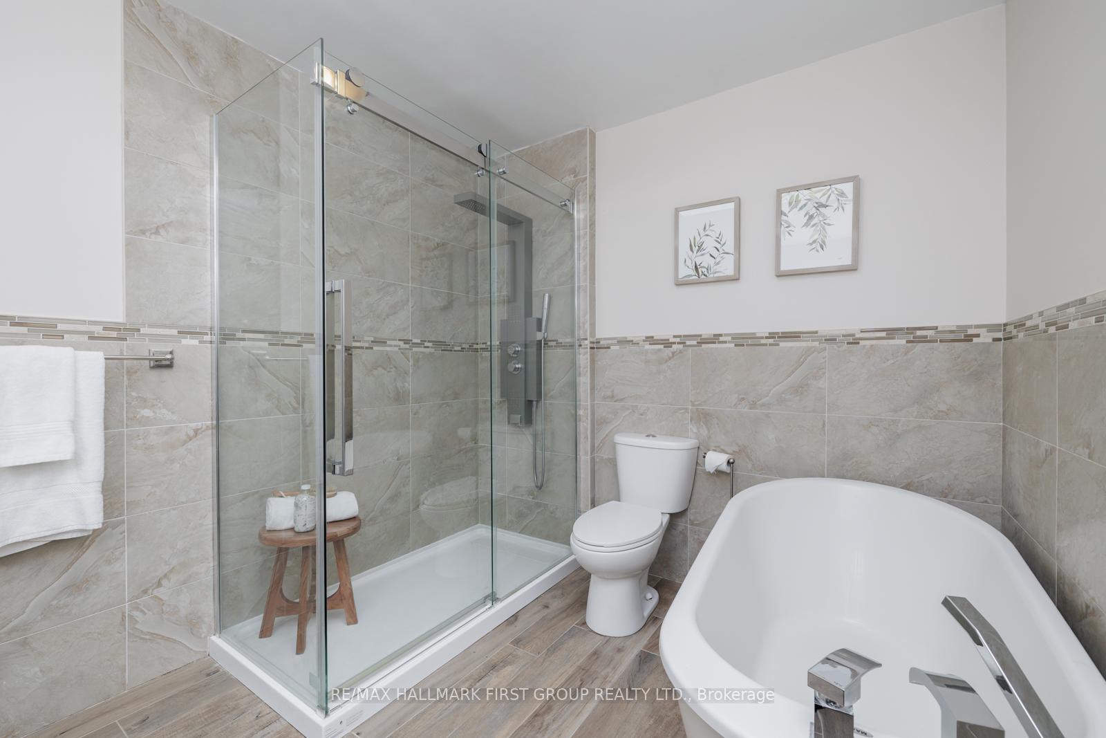 Photo 25 of 1177 Pebblestone Crescent, Pickering, Liverpool — HOMEH