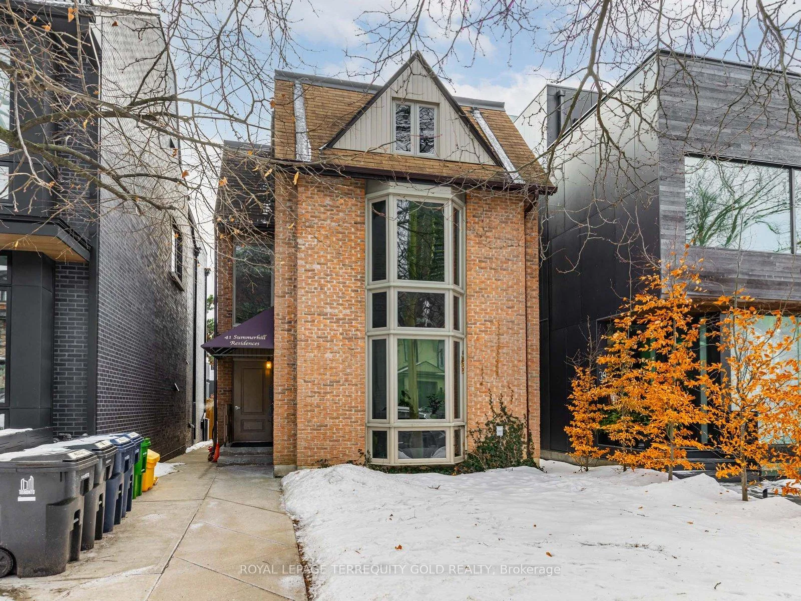 Photo 1 of Unit 2, 41 Summerhill Avenue, Toronto, Rosedale-Moore Park — HOMEH