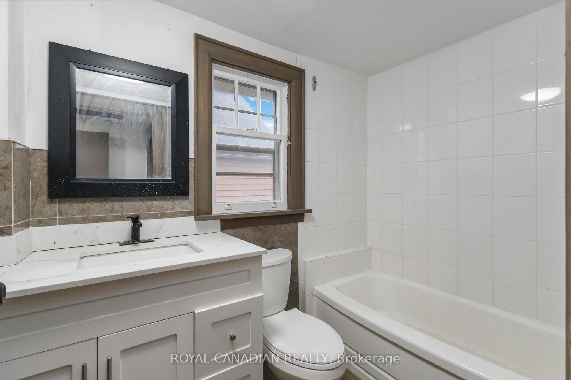 Photo 26 of 274 Ritson Road N, Oshawa, O'Neill — HOMEH