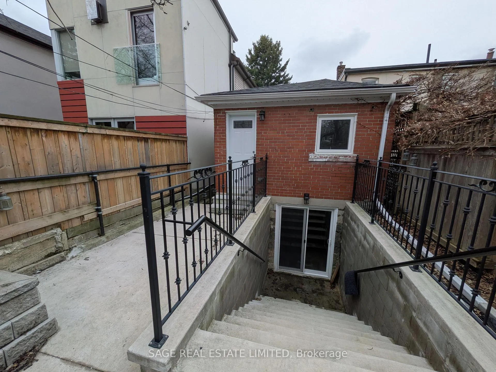 Photo 33 of 55 Jersey Avenue, Toronto, Palmerston-Little Italy — HOMEH