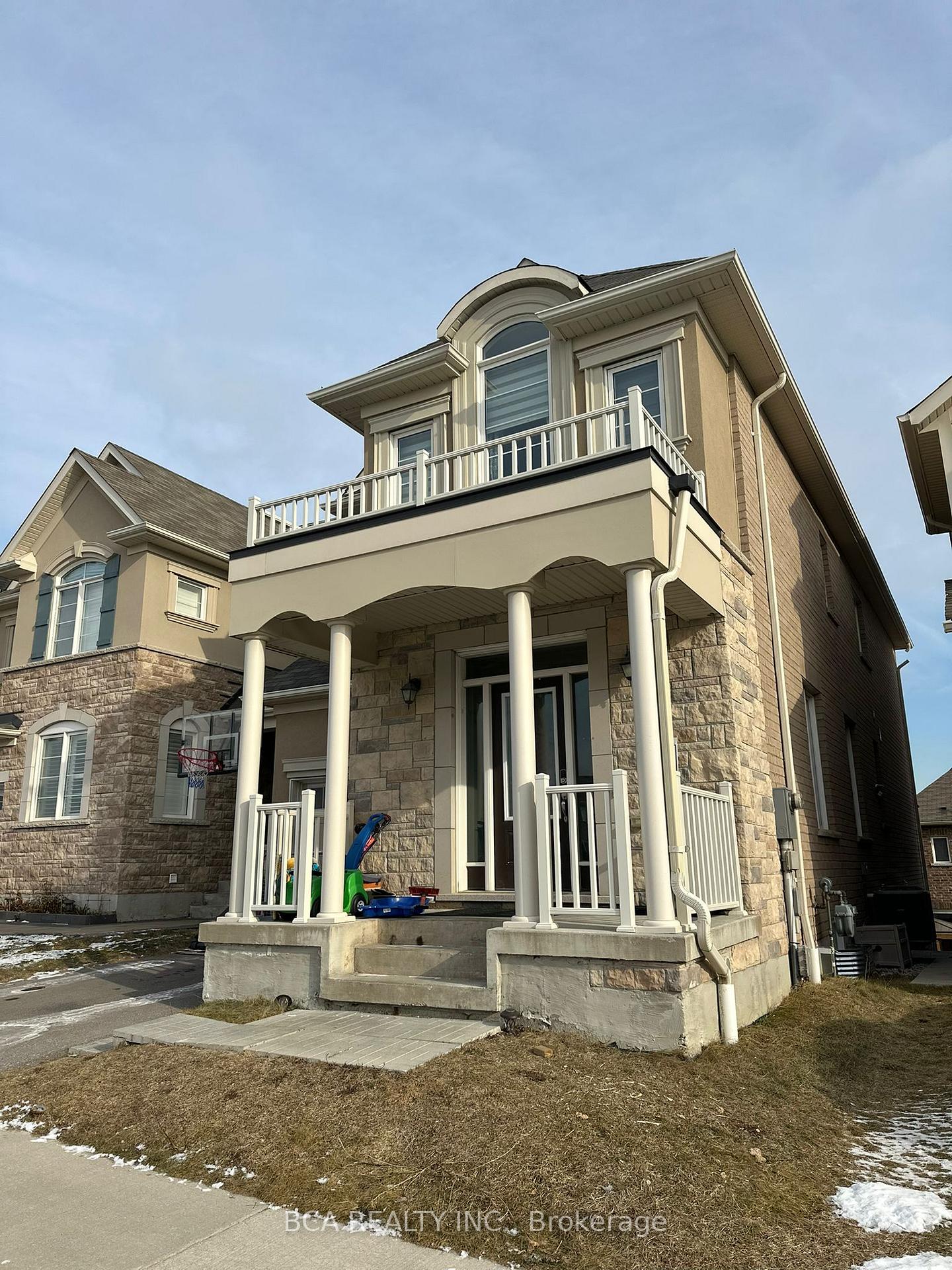 Front of Unit Bsmt, 2721 Sapphire Drive