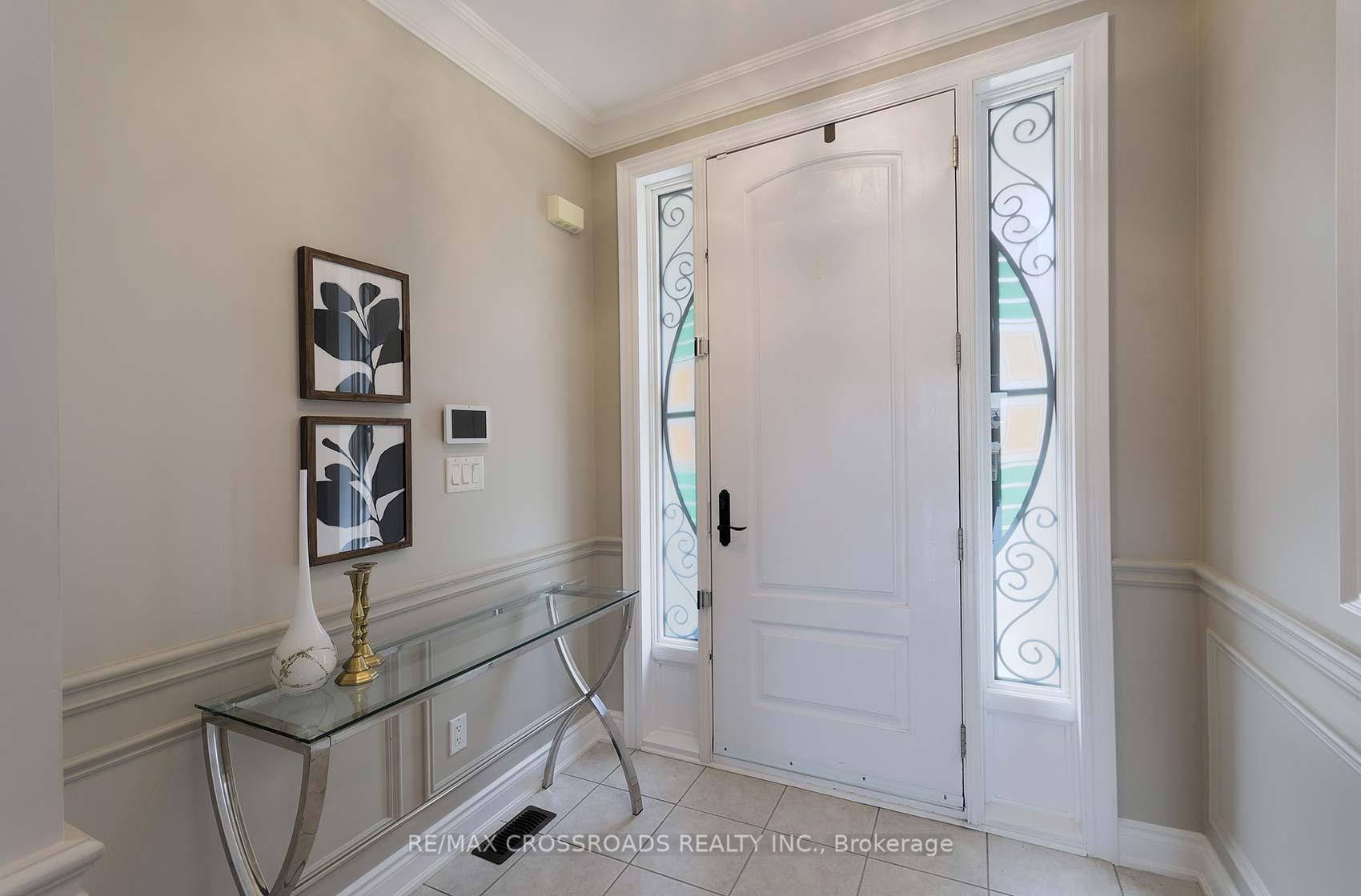 Photo 5 of 529 Cliffview Road, Pickering, West Shore — HOMEH