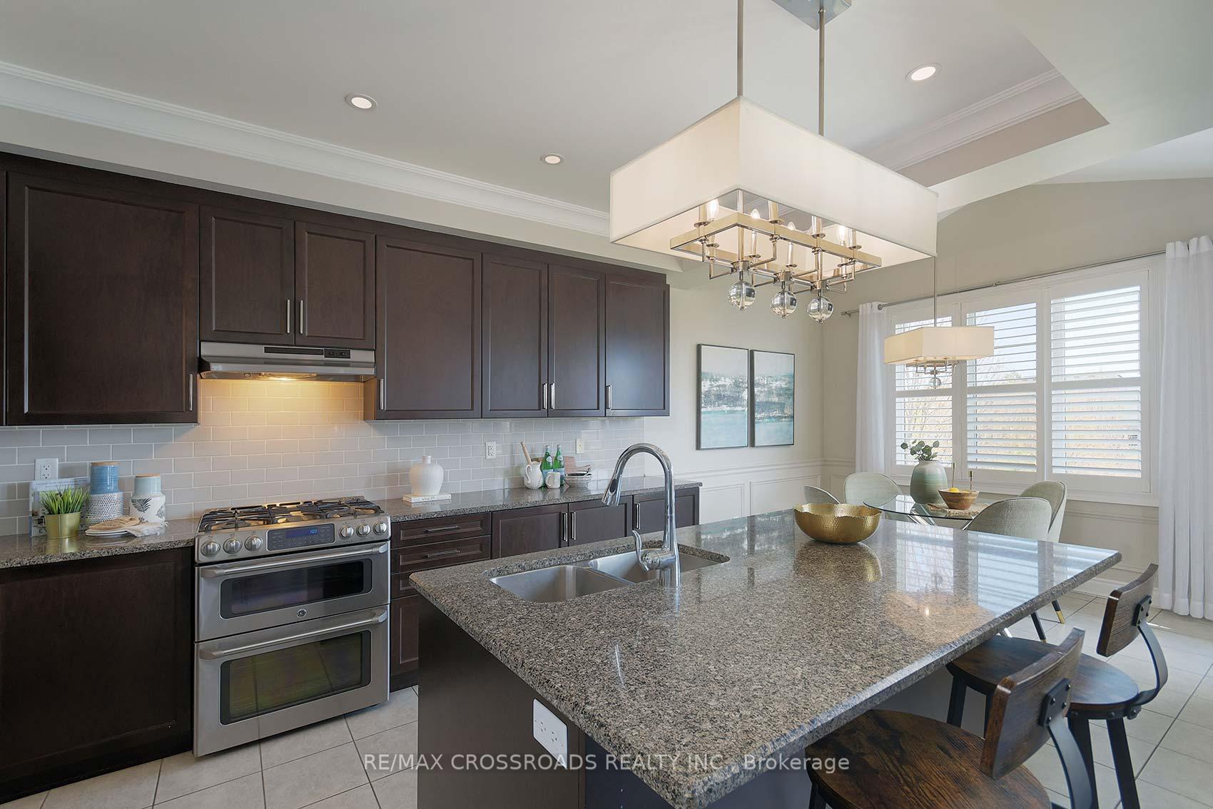 Photo 12 of 529 Cliffview Road, Pickering, West Shore — HOMEH