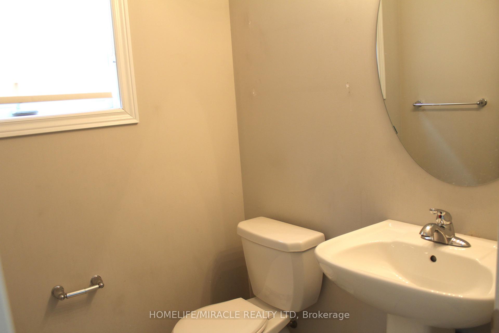 Photo 13 of 1164 Cactus Crescent, Pickering, Rural Pickering — HOMEH