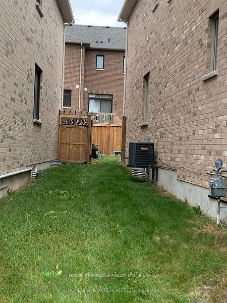 Photo 35 of 1164 Cactus Crescent, Pickering, Rural Pickering — HOMEH
