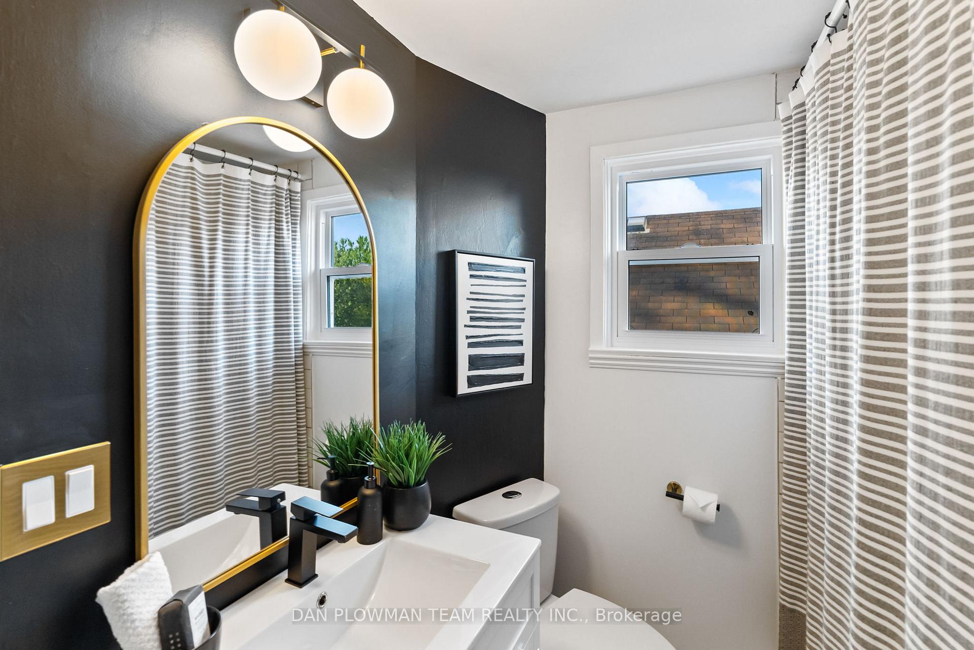 Photo 22 of 110 Warren Avenue, Oshawa, McLaughlin — HOMEH