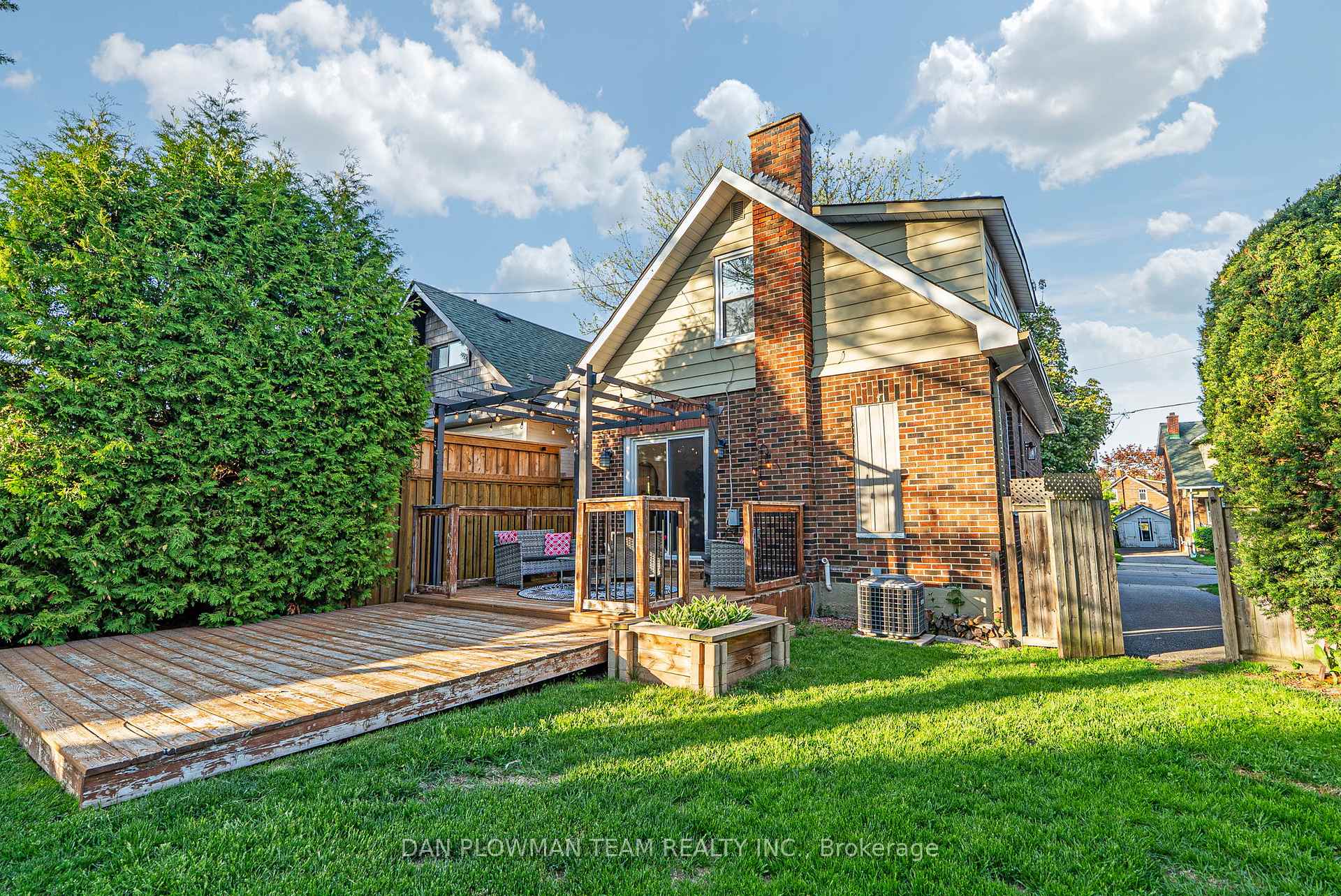 Photo 30 of 110 Warren Avenue, Oshawa, McLaughlin — HOMEH