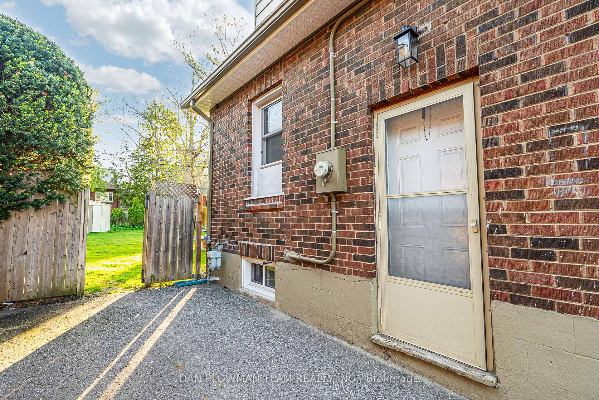Photo 33 of 110 Warren Avenue, Oshawa, McLaughlin — HOMEH