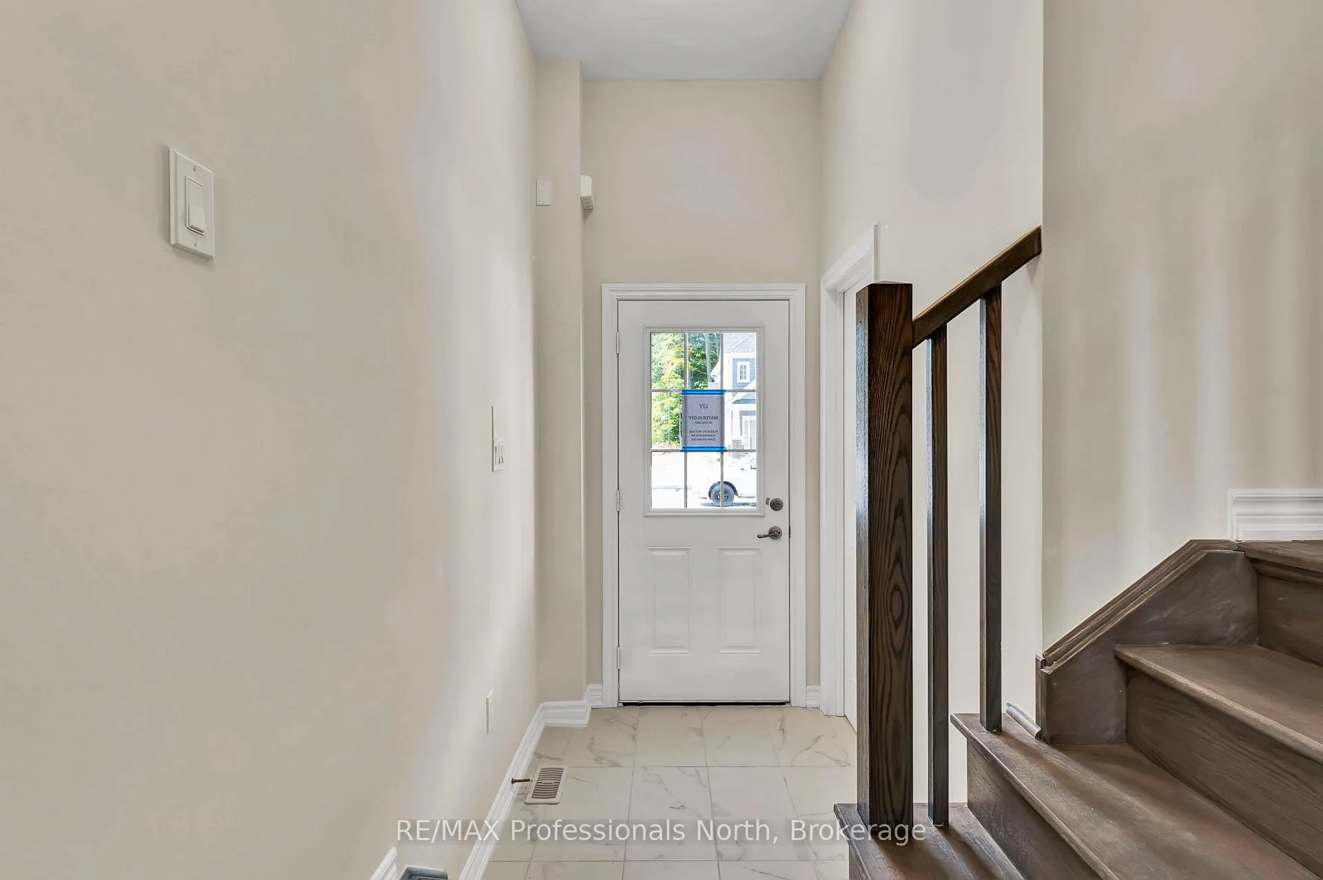 Photo 3 of 230 Beechwood Forest Lane, Gravenhurst, Muskoka (S) — HOMEH