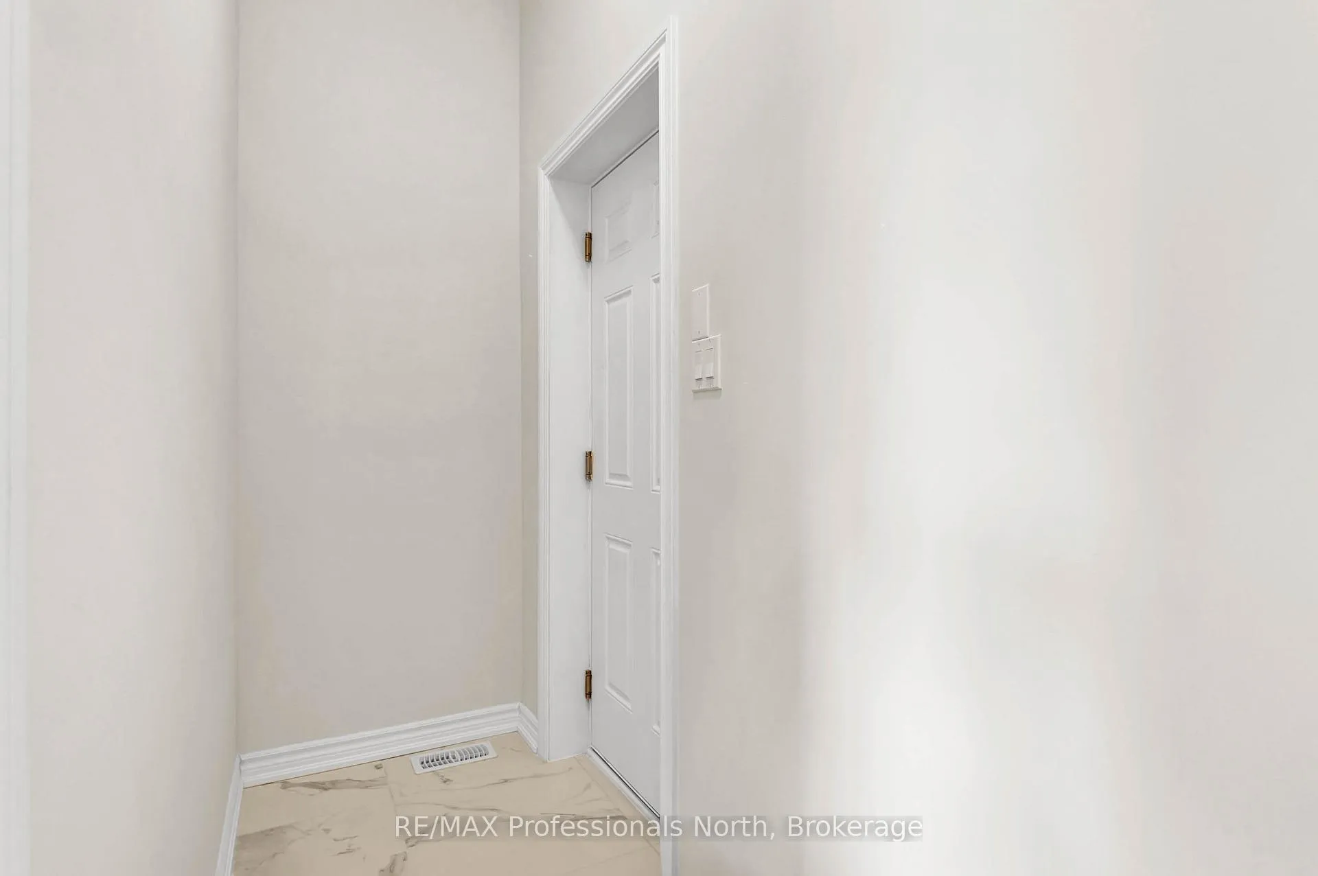 Photo 11 of 230 Beechwood Forest Lane, Gravenhurst, Muskoka (S) — HOMEH