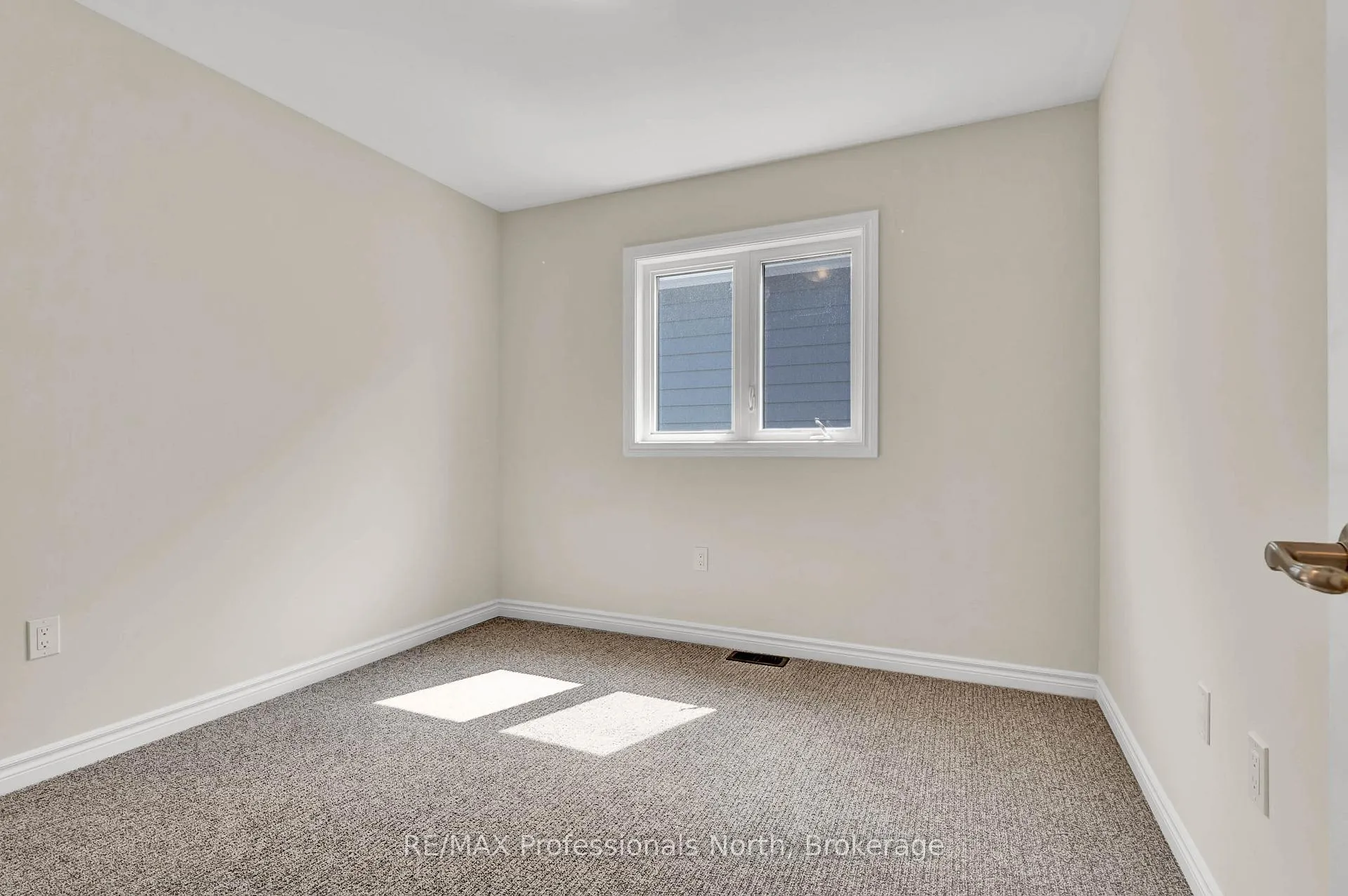 Photo 19 of 230 Beechwood Forest Lane, Gravenhurst, Muskoka (S) — HOMEH