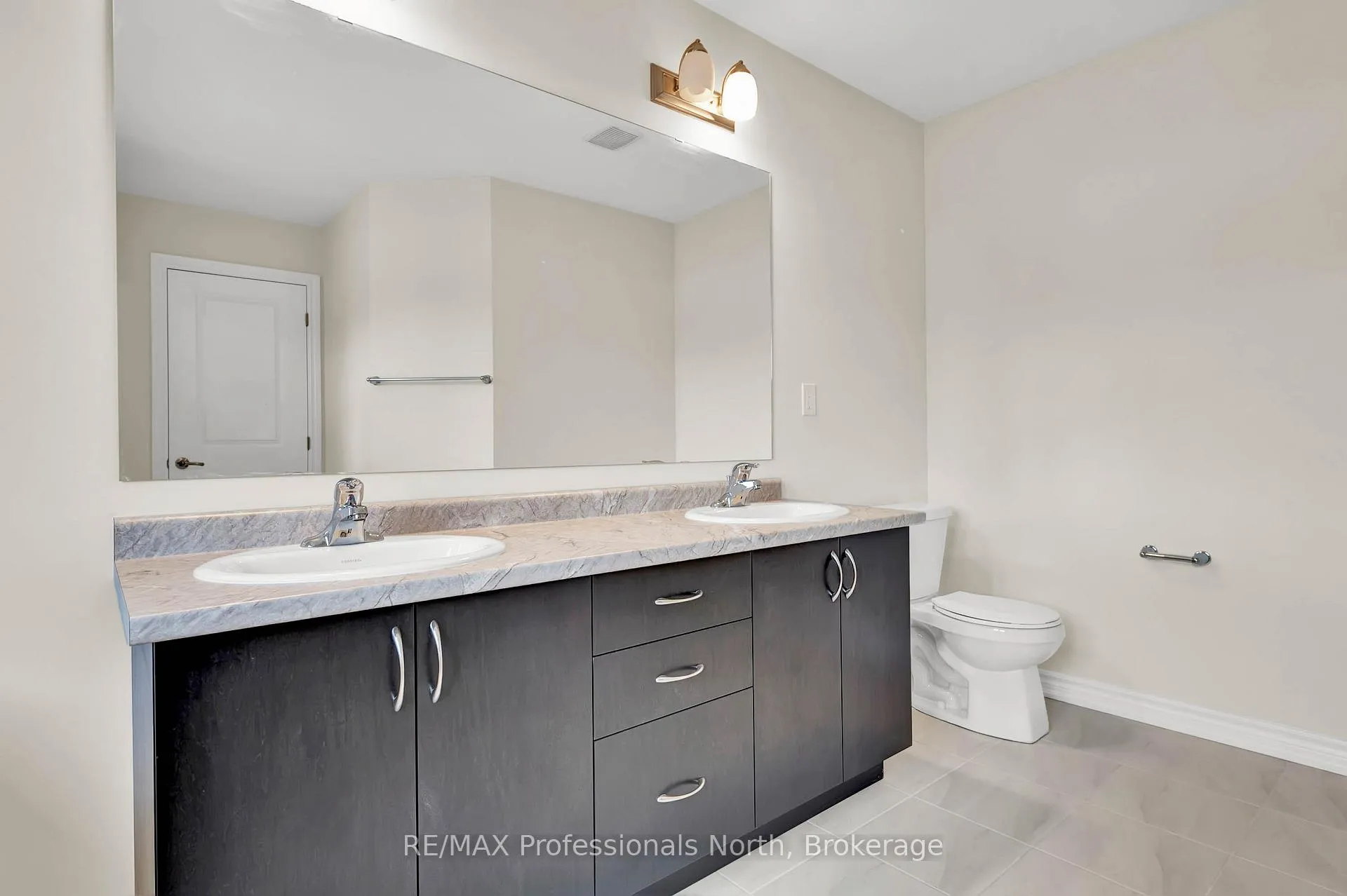 Photo 24 of 230 Beechwood Forest Lane, Gravenhurst, Muskoka (S) — HOMEH