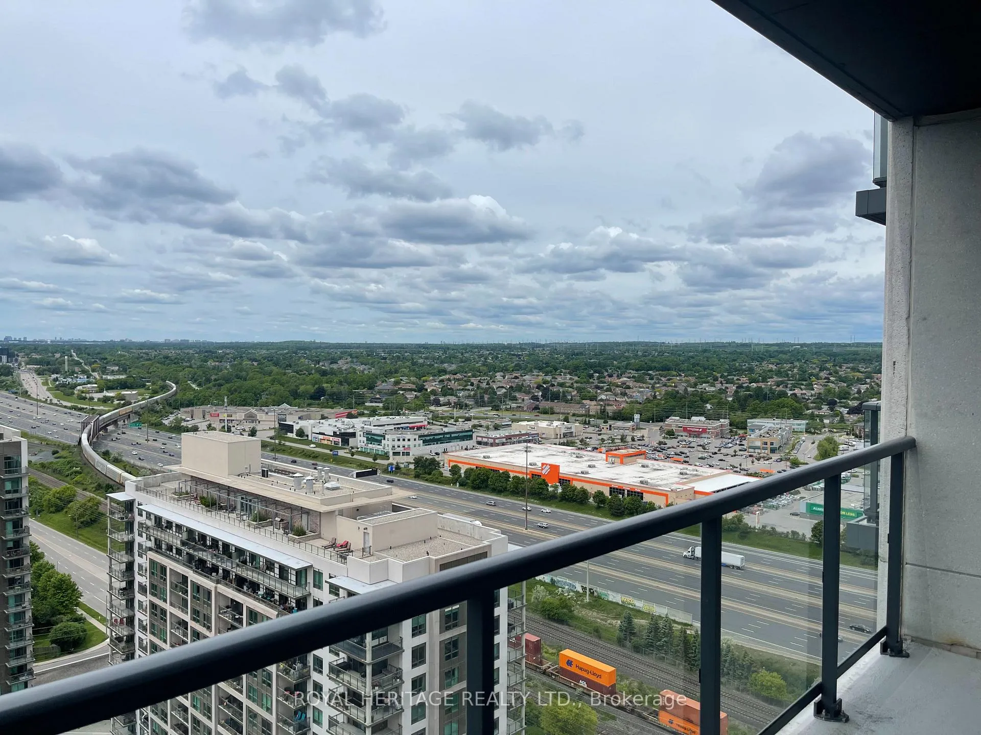 Photo 5 of Unit LP 6, 1255 Bayly Street, Pickering, Bay Ridges — HOMEH