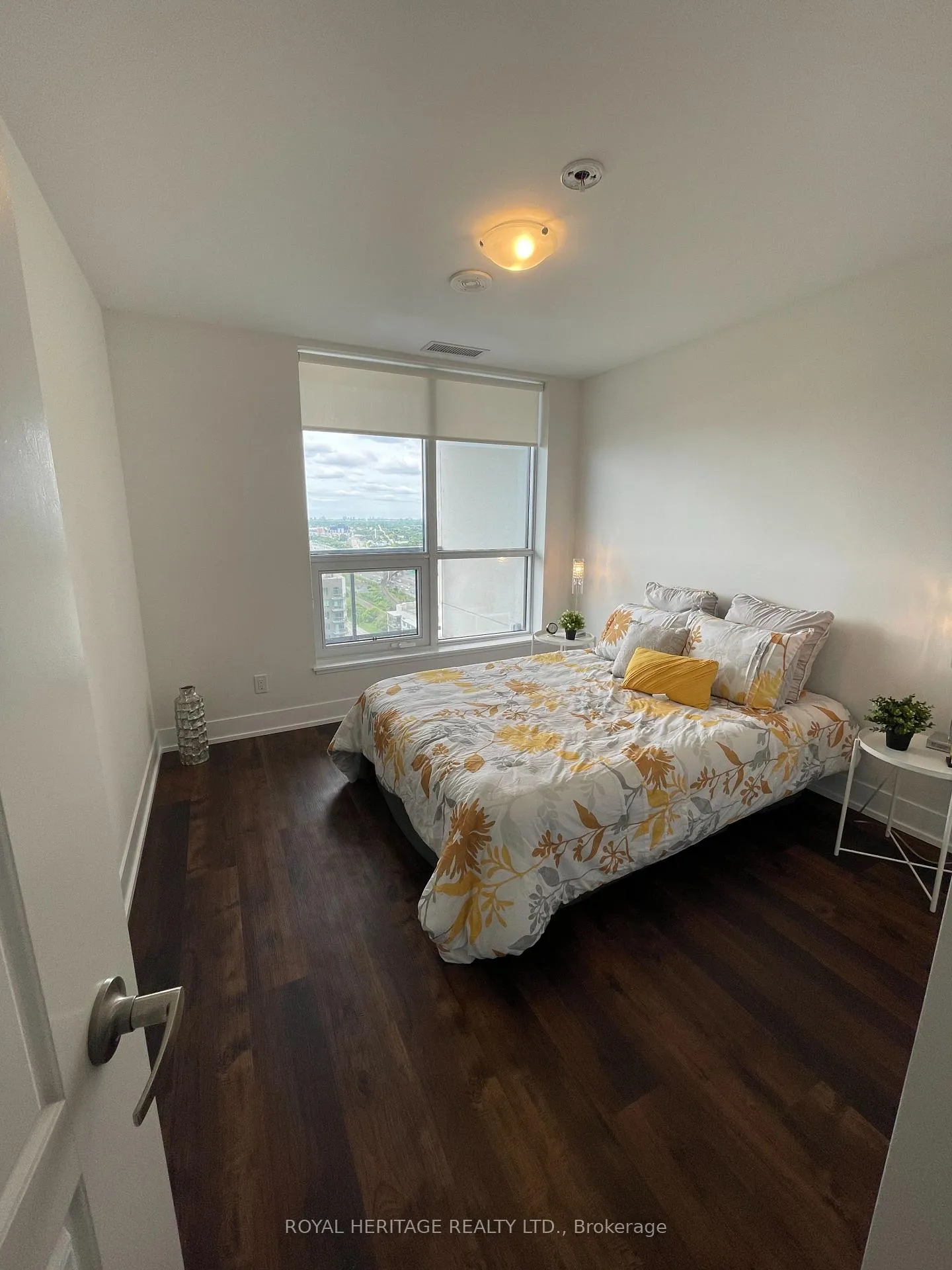 Photo 10 of Unit LP 6, 1255 Bayly Street, Pickering, Bay Ridges — HOMEH