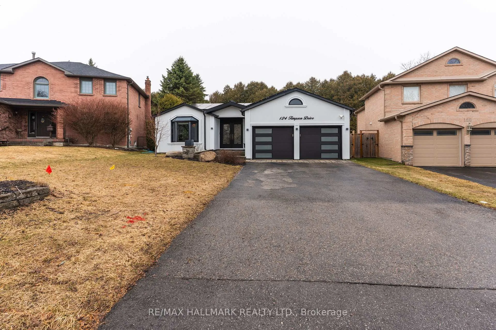 Photo 2 of 124 Timpson Drive, Aurora, Aurora Highlands — HOMEH