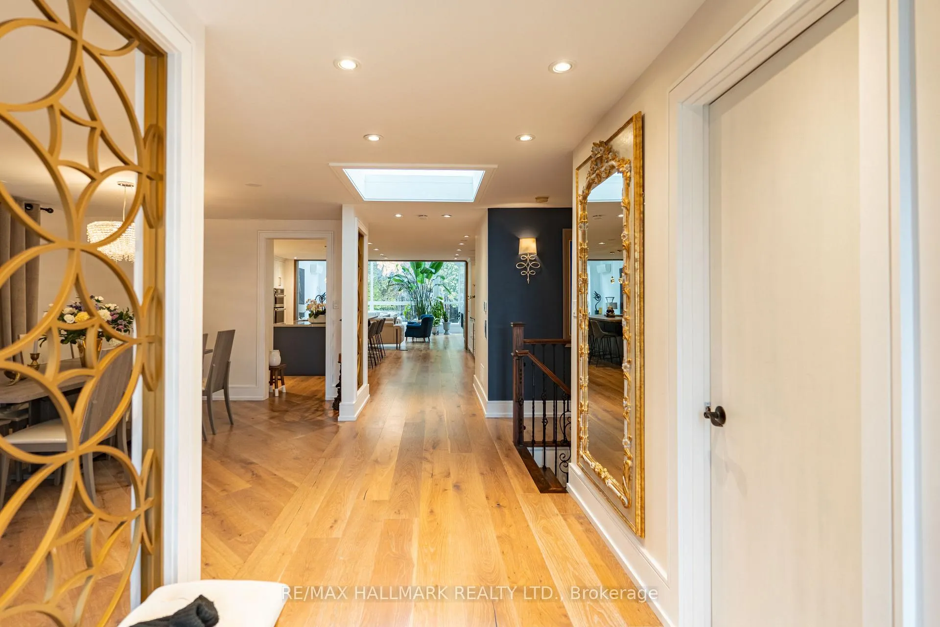 Photo 18 of 124 Timpson Drive, Aurora, Aurora Highlands — HOMEH