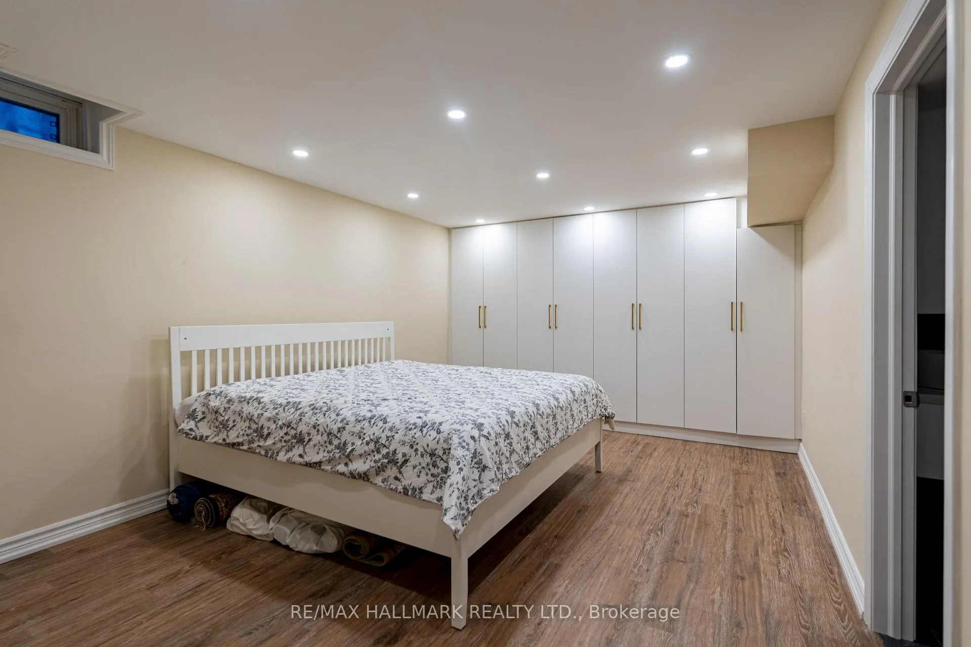 Photo 39 of 124 Timpson Drive, Aurora, Aurora Highlands — HOMEH