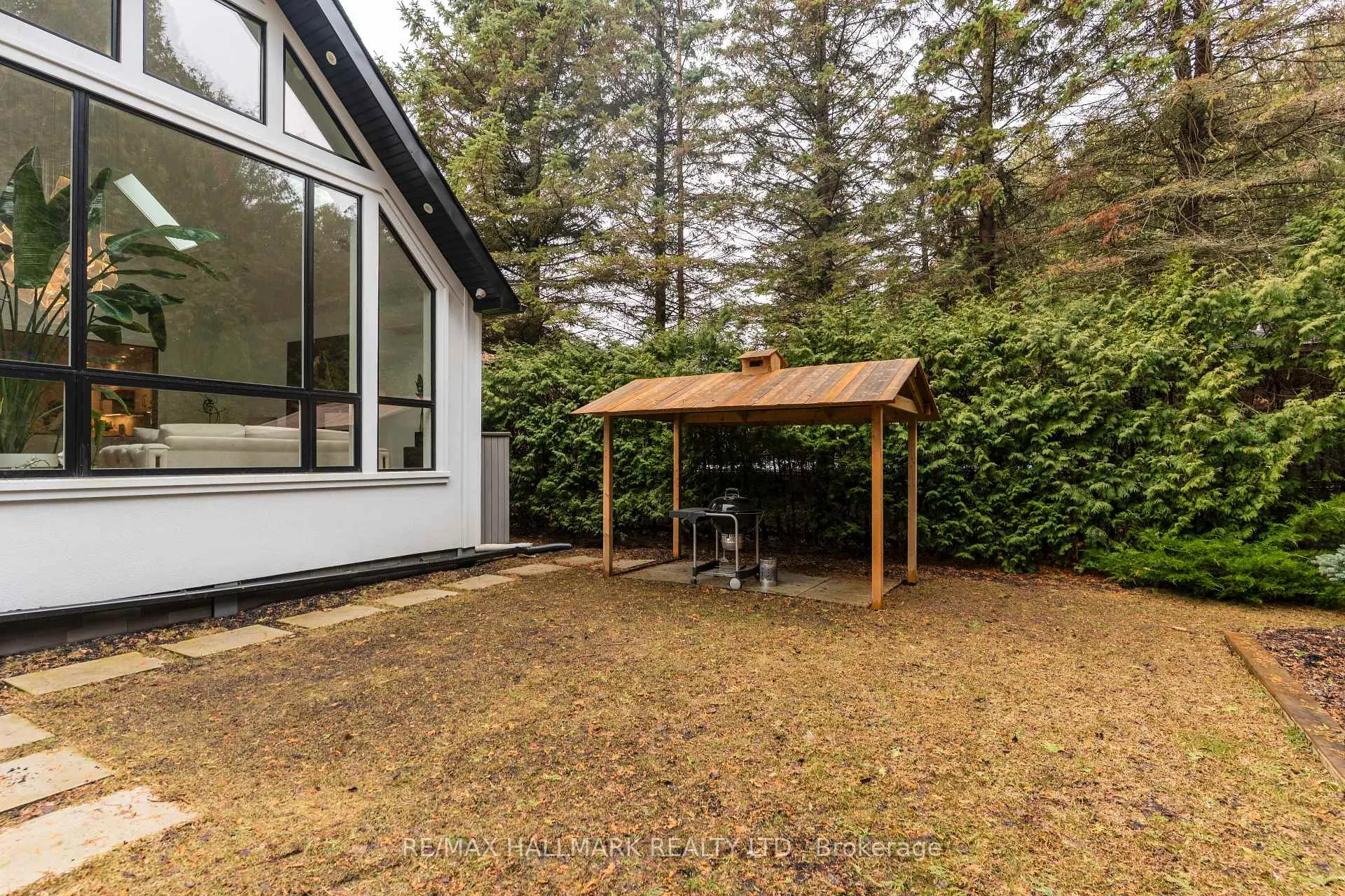 Photo 42 of 124 Timpson Drive, Aurora, Aurora Highlands — HOMEH