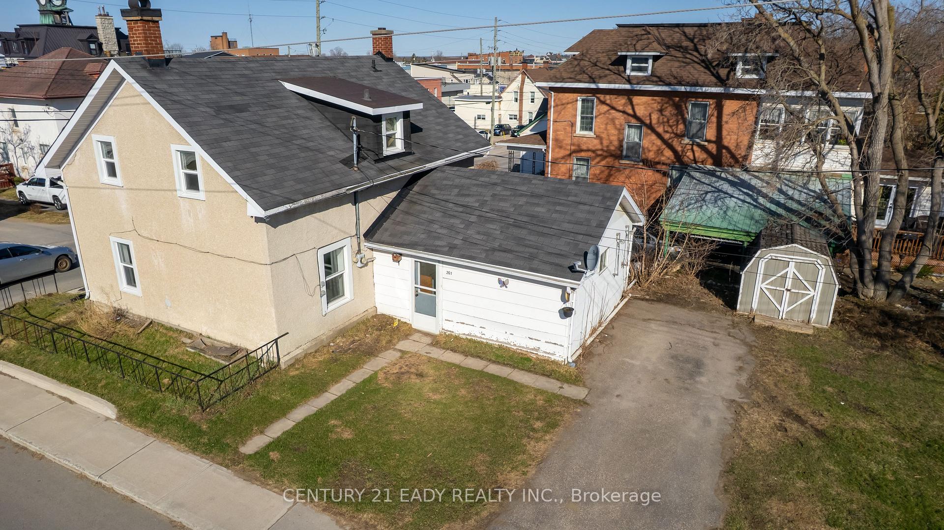 Photo 6 of 261 Plaunt Street S, Renfrew — HOMEH