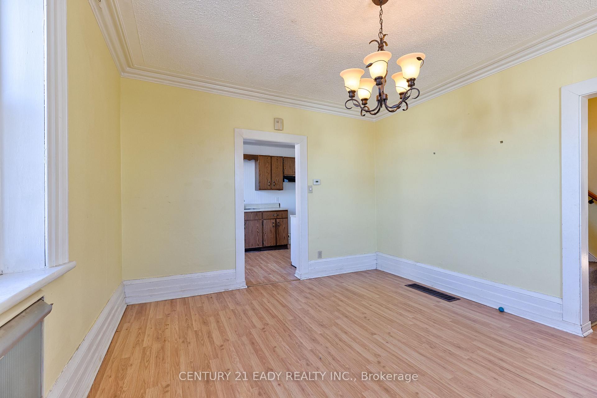 Photo 41 of 261 Plaunt Street S, Renfrew — HOMEH