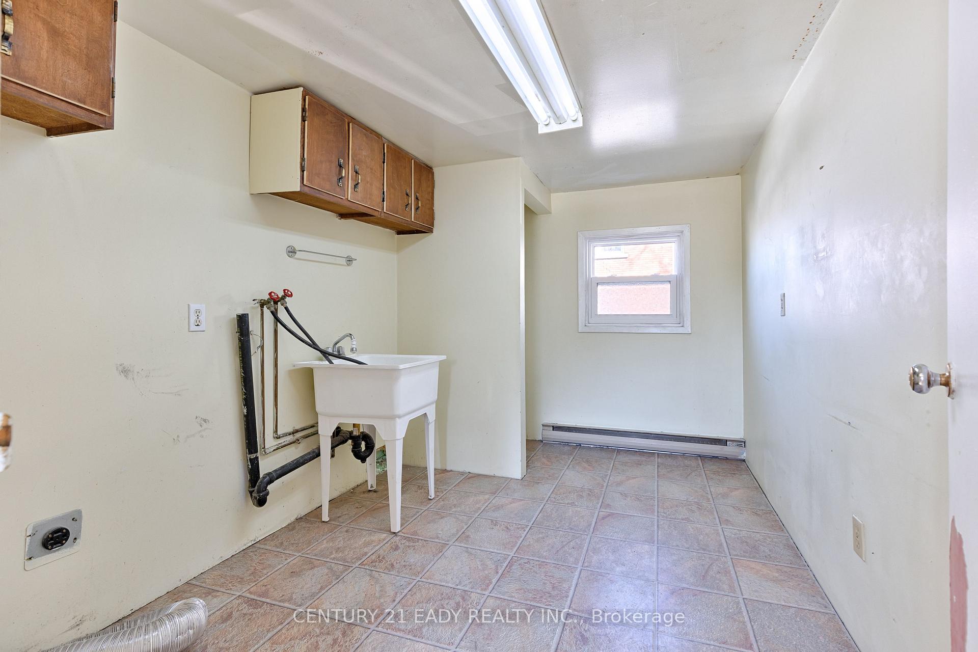 Photo 46 of 261 Plaunt Street S, Renfrew — HOMEH