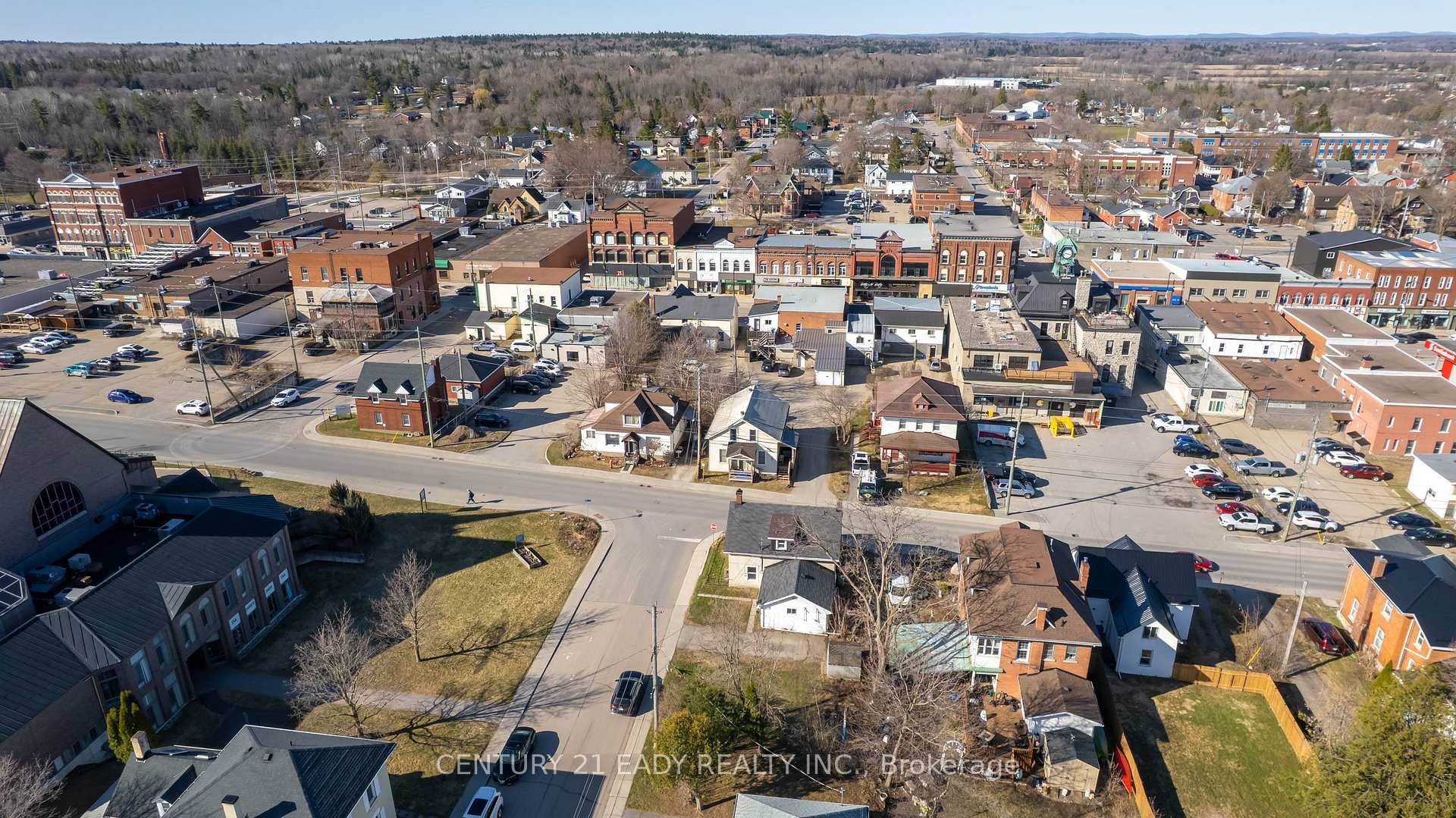 Photo 47 of 261 Plaunt Street S, Renfrew — HOMEH
