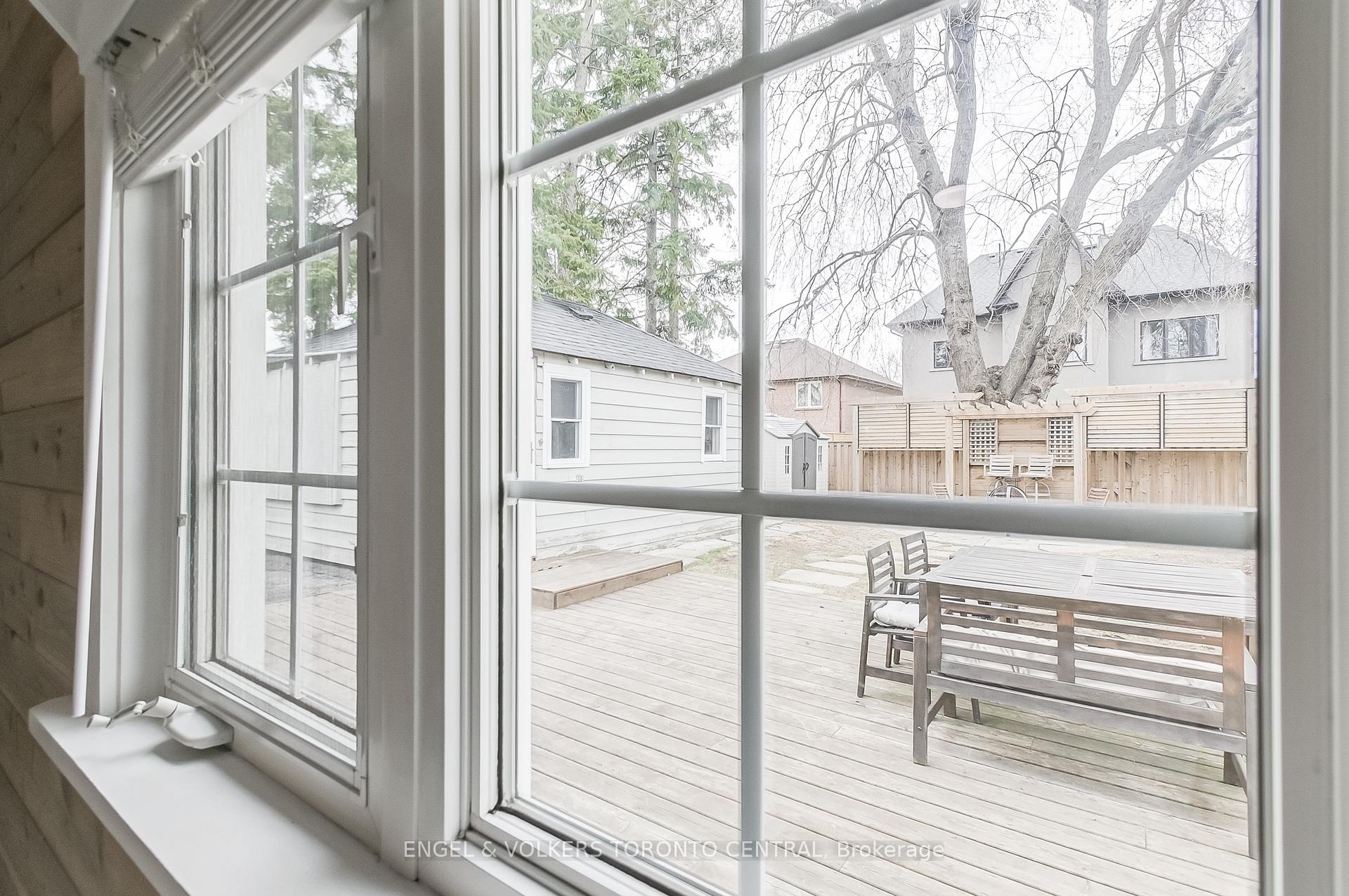 Photo 7 of 741 Marksbury Road, Pickering, West Shore — HOMEH