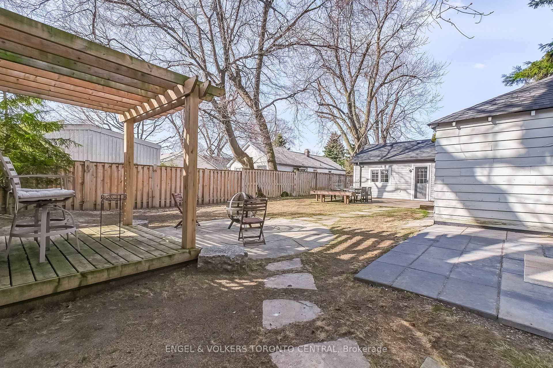 Photo 18 of 741 Marksbury Road, Pickering, West Shore — HOMEH