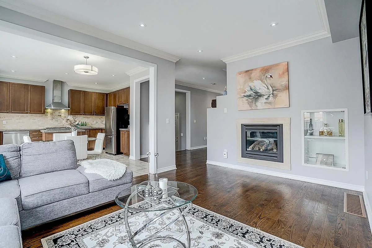 Photo 25 of 160 Maria Road, Markham, Wismer — HOMEH