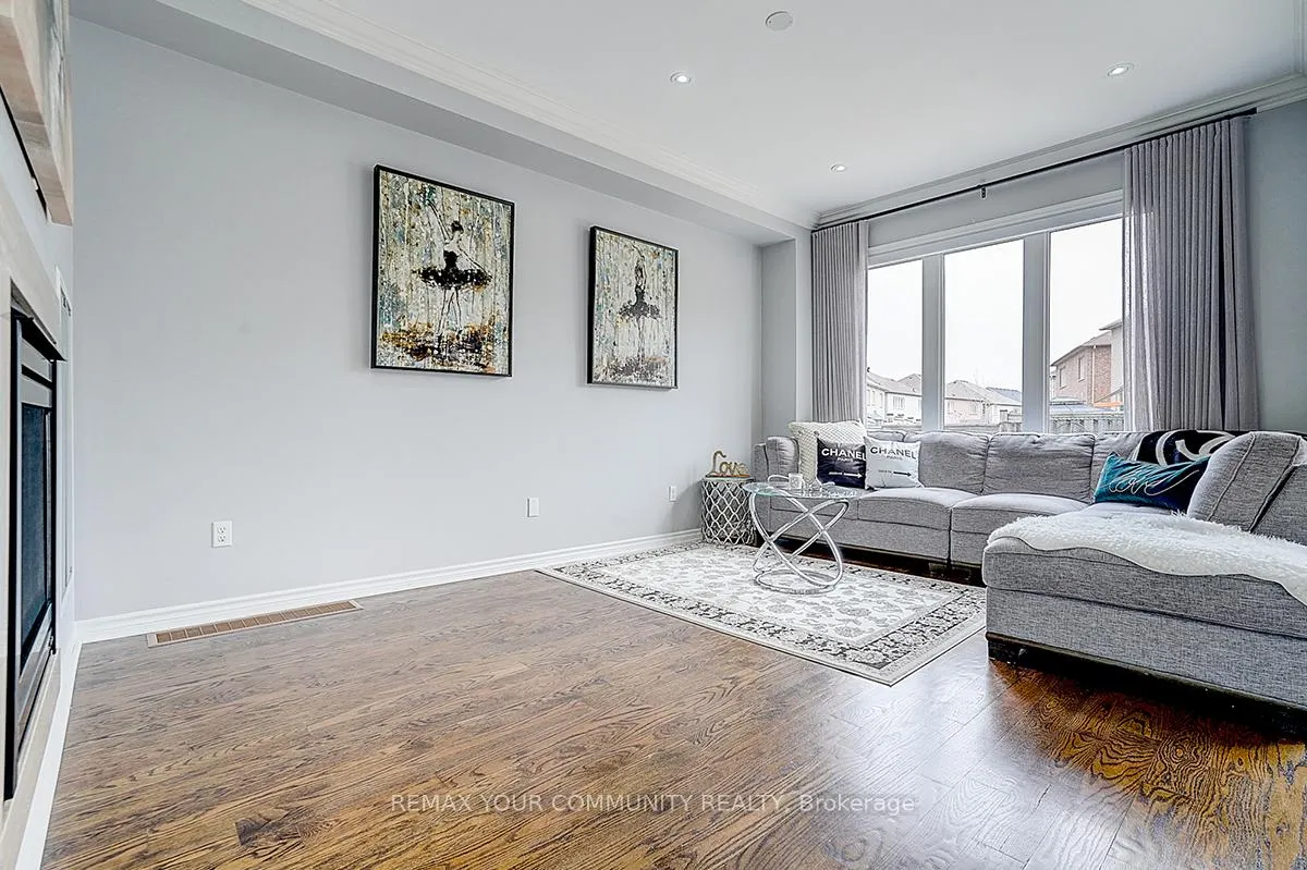 Photo 28 of 160 Maria Road, Markham, Wismer — HOMEH