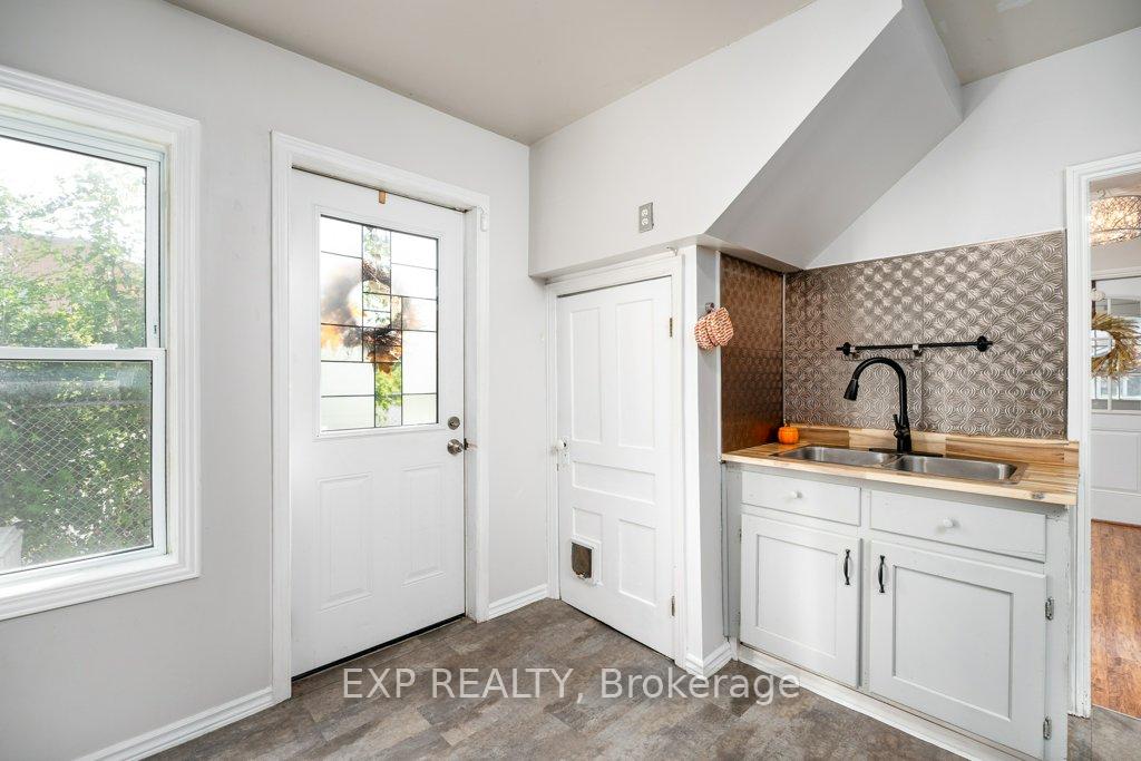 Photo 15 of 14 Sillers Avenue, Quinte West, Trenton Ward — HOMEH