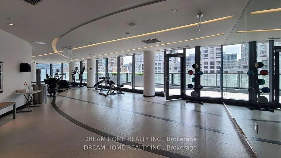 Photo 6 of Unit 1304, 11 Wellesley Street W, Toronto, Bay Street Corridor — HOMEH