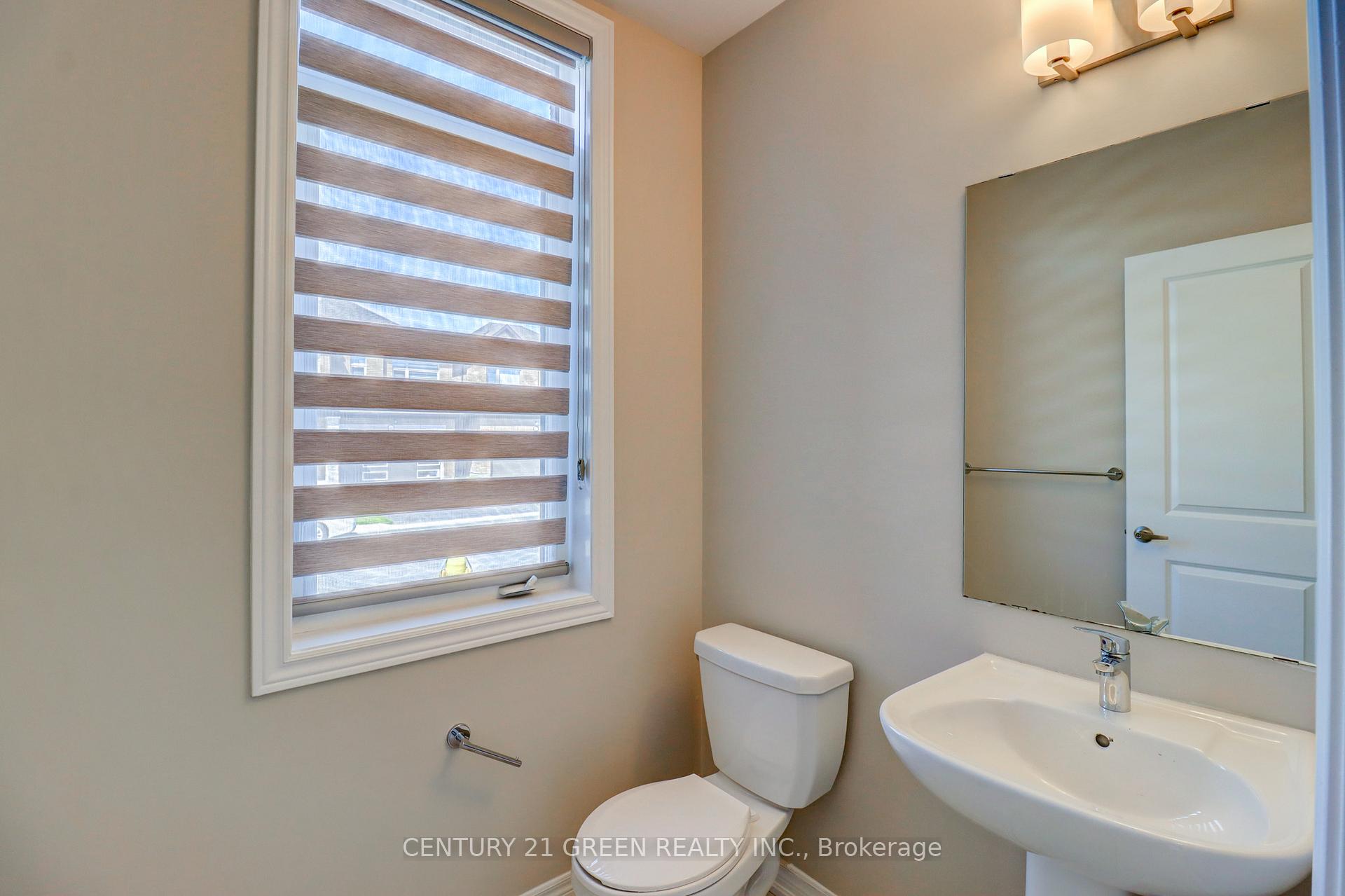 Photo 8 of 2053 Chris Mason Street, Oshawa, Kedron — HOMEH