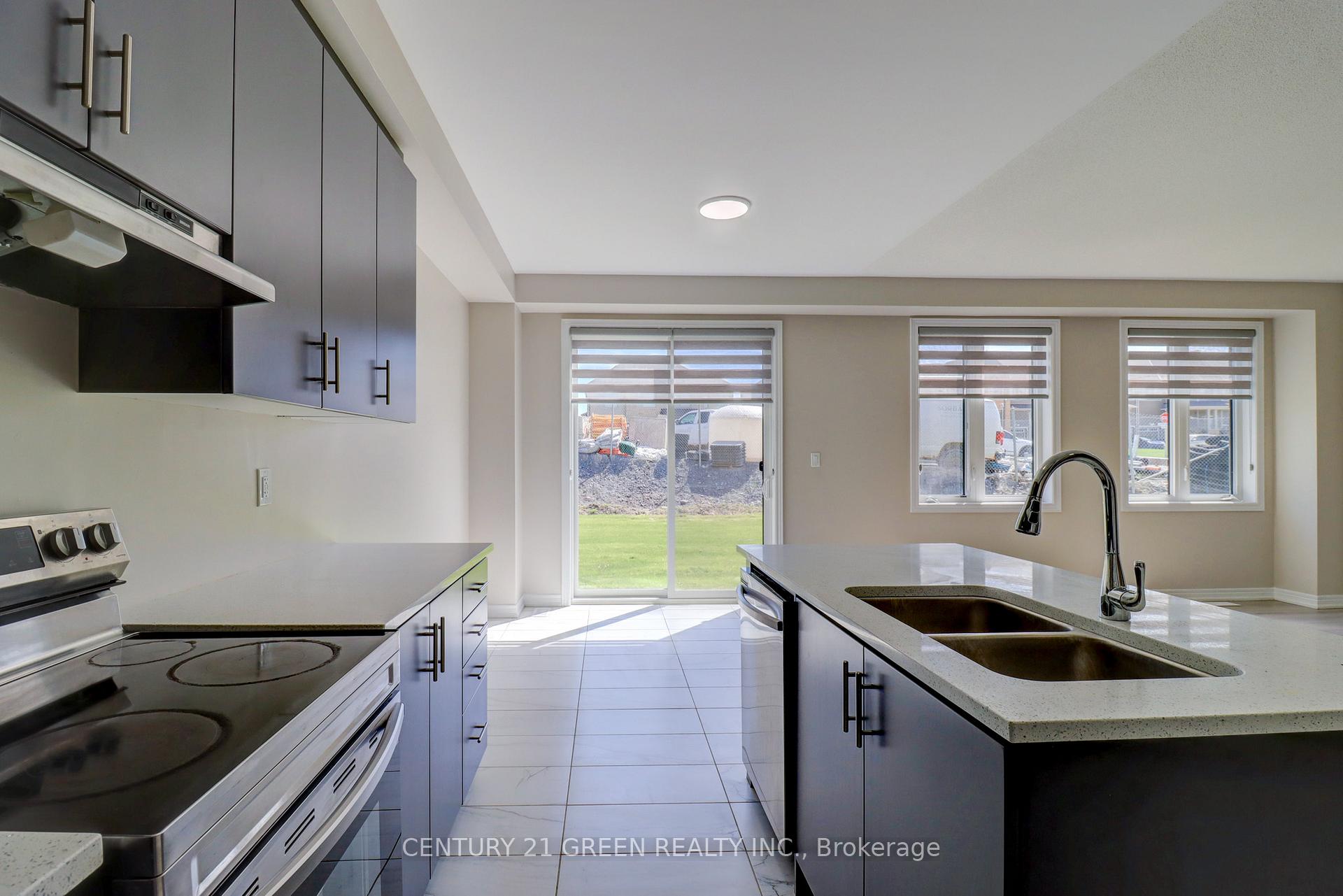 Photo 14 of 2053 Chris Mason Street, Oshawa, Kedron — HOMEH