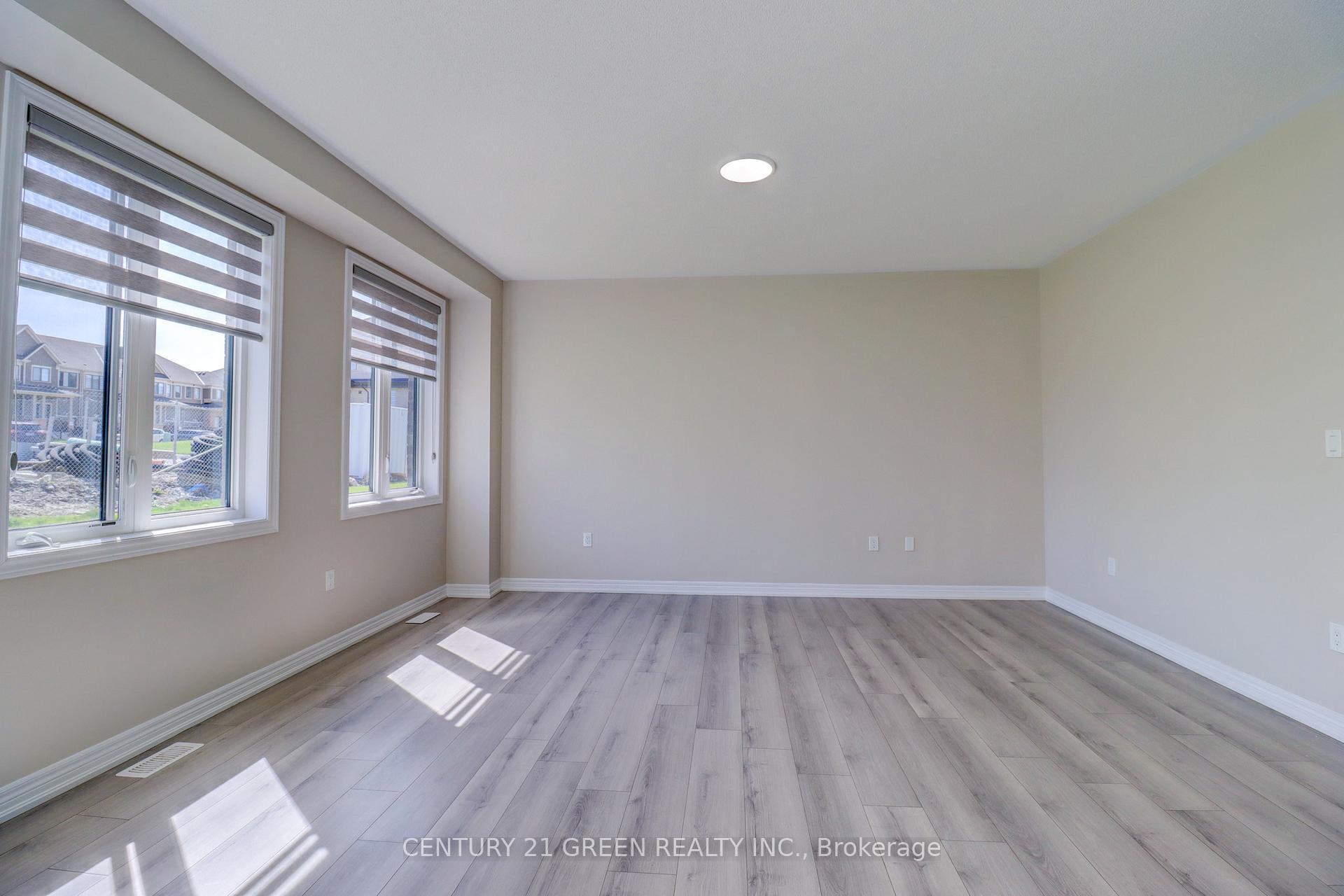 Photo 16 of 2053 Chris Mason Street, Oshawa, Kedron — HOMEH