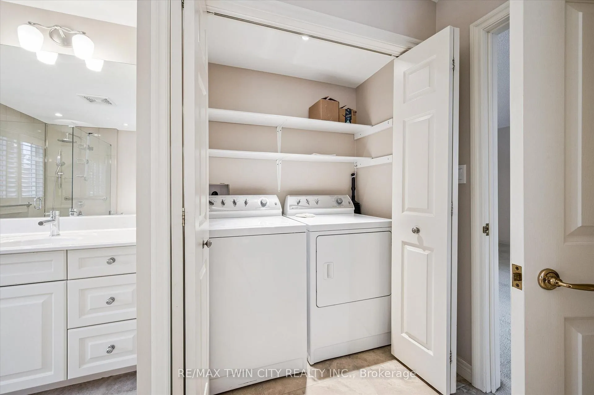 Photo 21 of Unit 5, 405 Glasgow Street, Kitchener — HOMEH