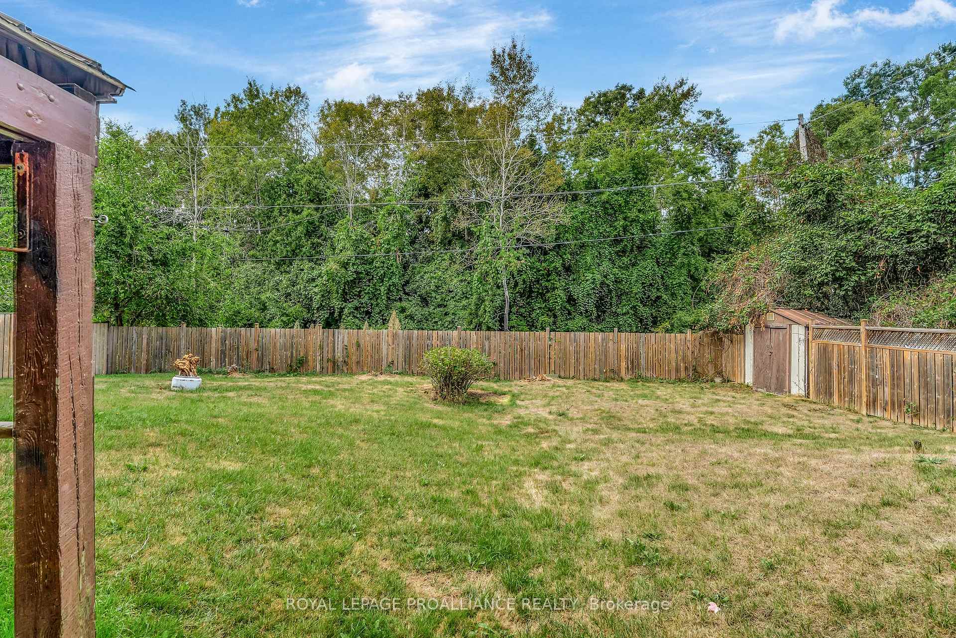 Photo 17 of 14 Haig Street, Quinte West, Sidney Ward — HOMEH