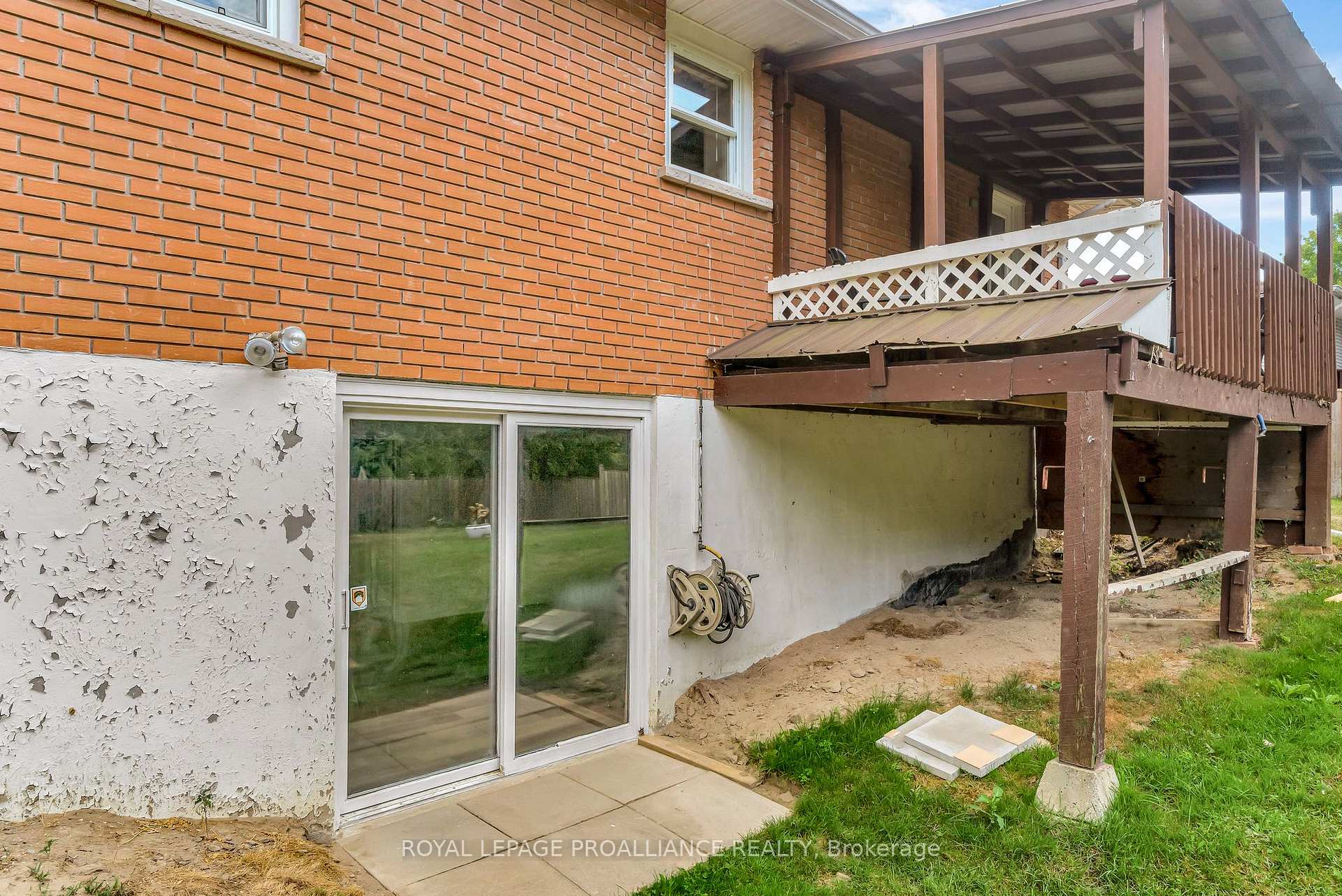 Photo 18 of 14 Haig Street, Quinte West, Sidney Ward — HOMEH
