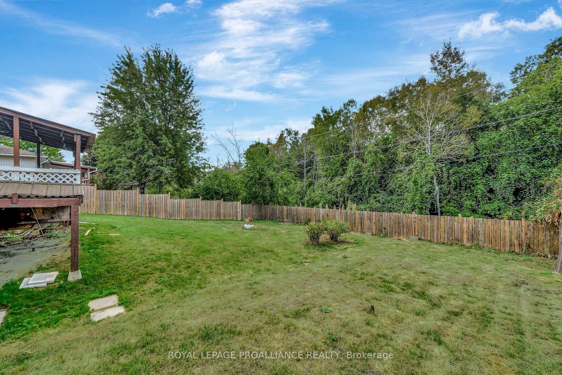 Photo 19 of 14 Haig Street, Quinte West, Sidney Ward — HOMEH