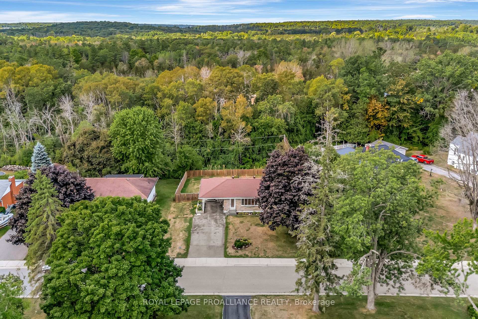 Photo 25 of 14 Haig Street, Quinte West, Sidney Ward — HOMEH