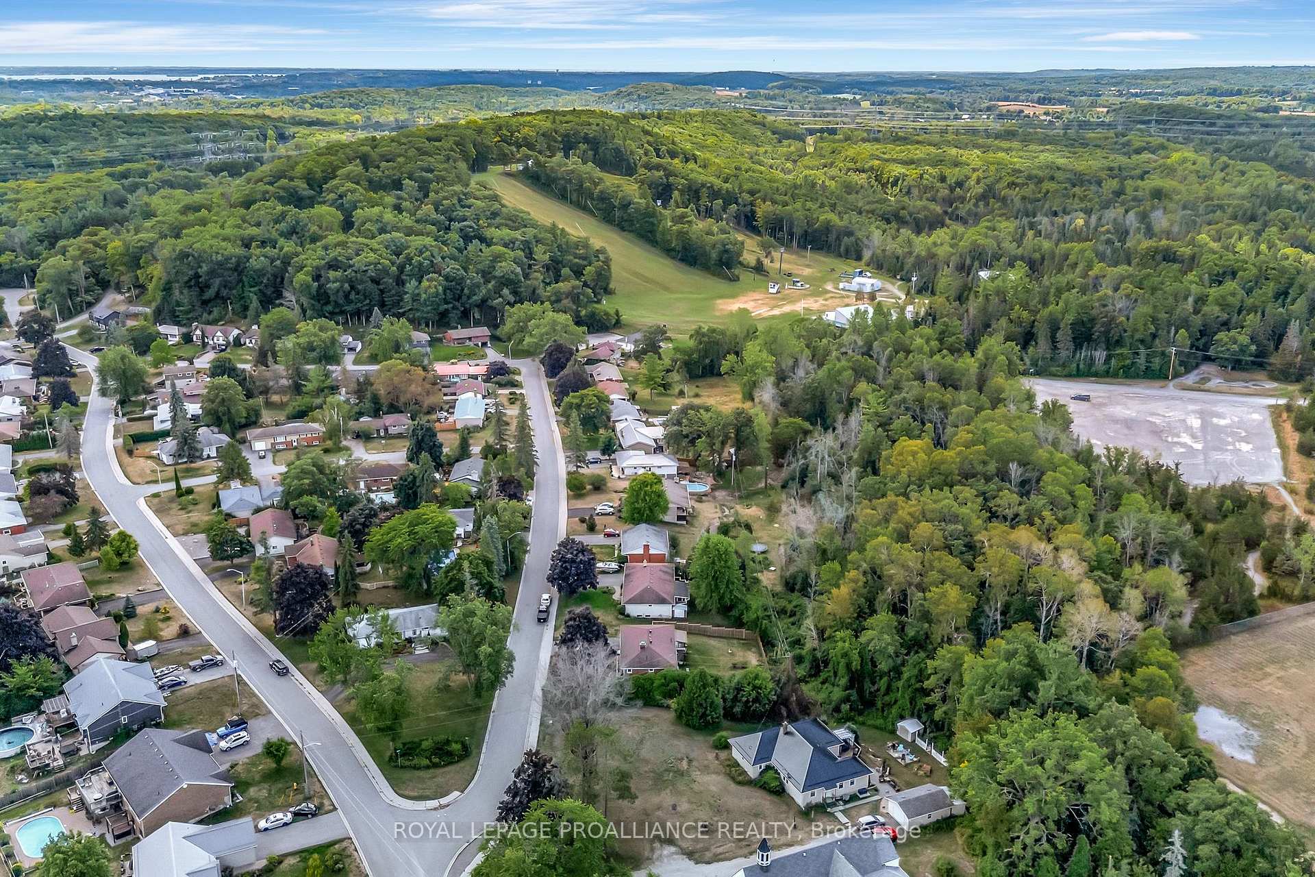 Photo 28 of 14 Haig Street, Quinte West, Sidney Ward — HOMEH