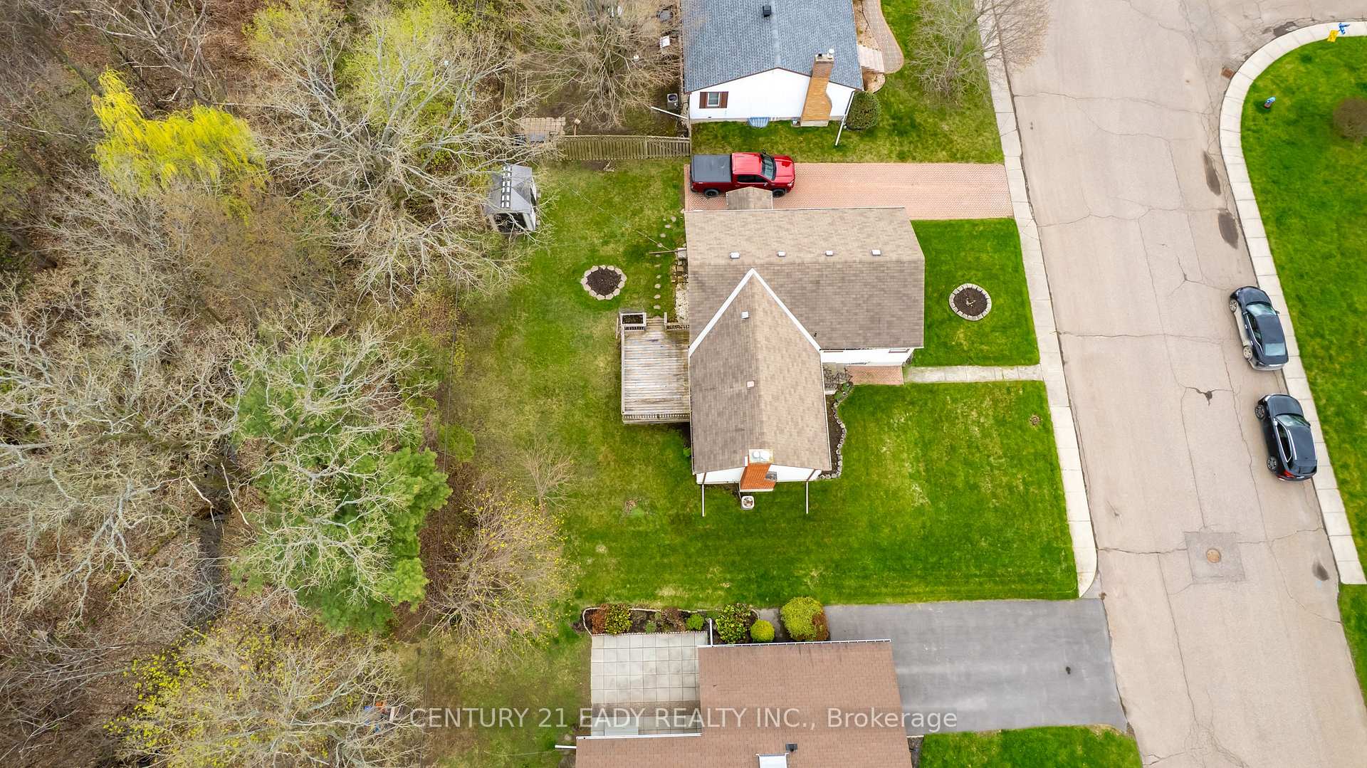 Photo 19 of 665 Coleraine Drive, Renfrew — HOMEH