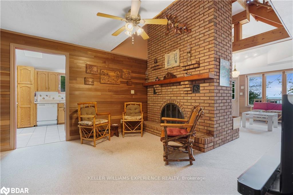 Photo 8 of 2396 Lakeshore Drive, Ramara, Brechin — HOMEH