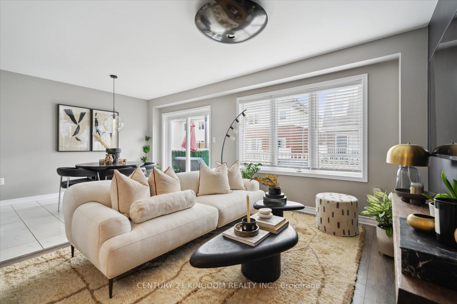 Photo 12 of 2422 Fall Harvest Crescent, Pickering, Rural Pickering — HOMEH