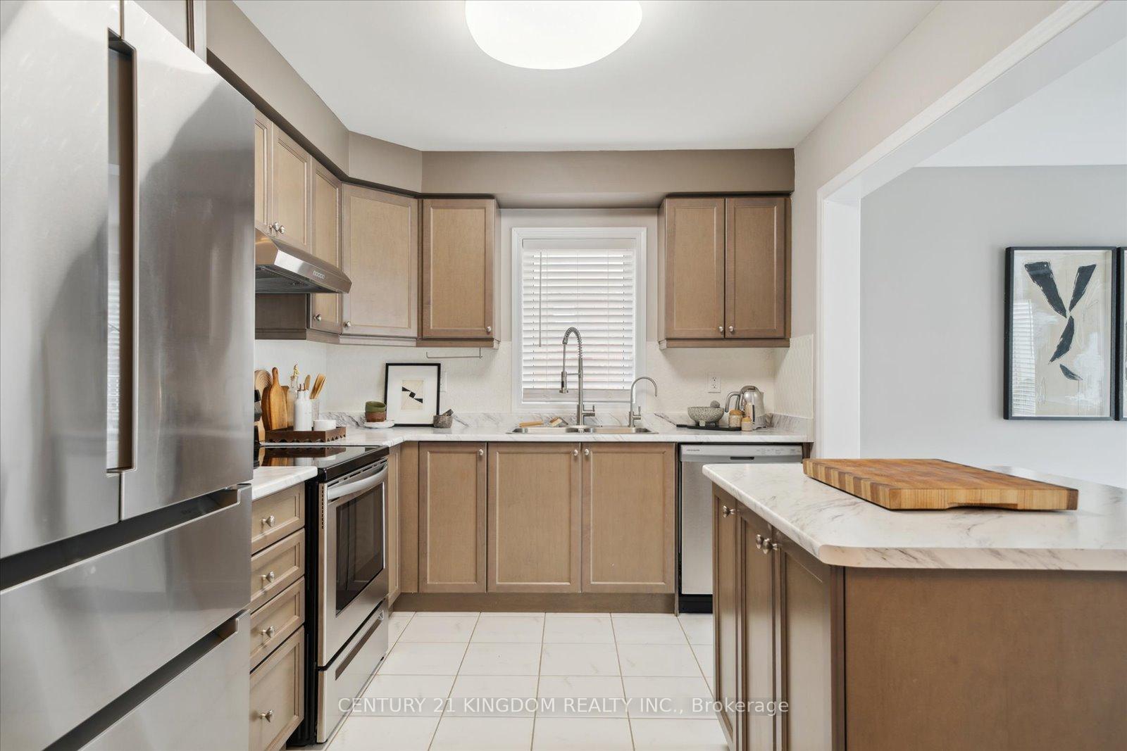 Photo 19 of 2422 Fall Harvest Crescent, Pickering, Rural Pickering — HOMEH